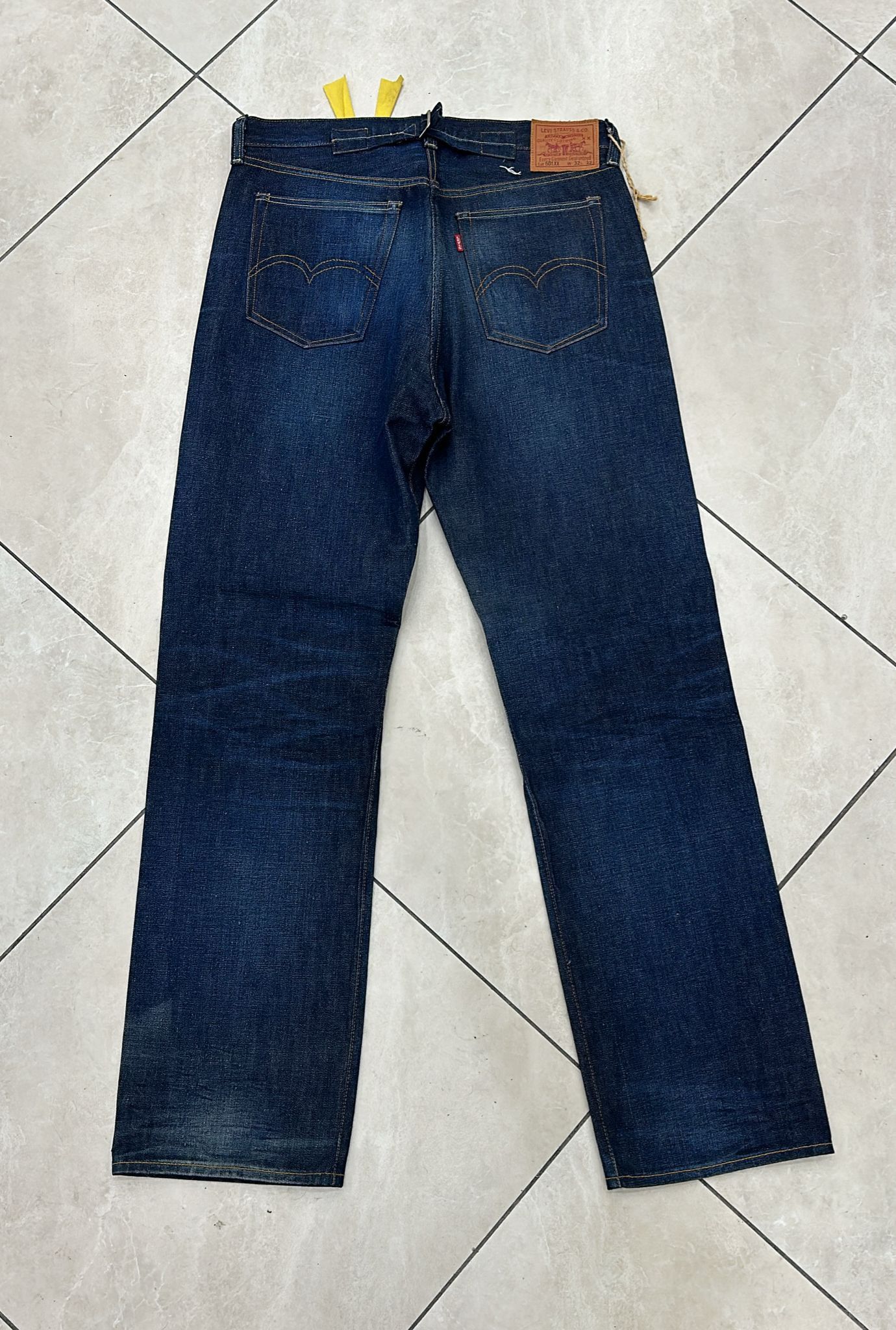 Levi's Vintage Clothing LVC Levi's Vintage Clothing 1937 501XX BigE Selvedge Jeans Size US 32 / EU 48 - 2 Thumbnail