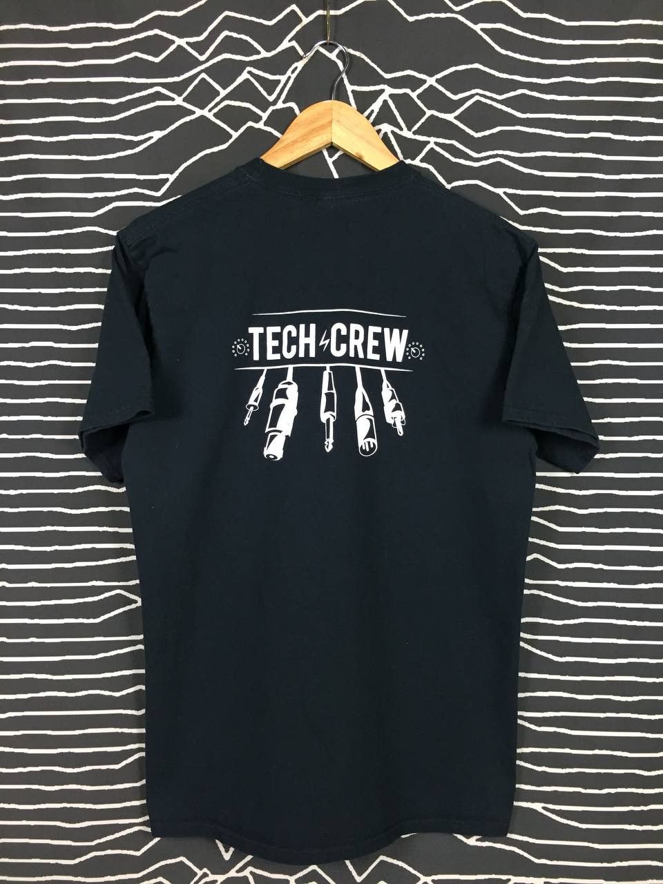 Vintage Port & Company Tech Crew Concert Musical Graphic Tee Size US M / EU 48-50 / 2 - 2 Thumbnail