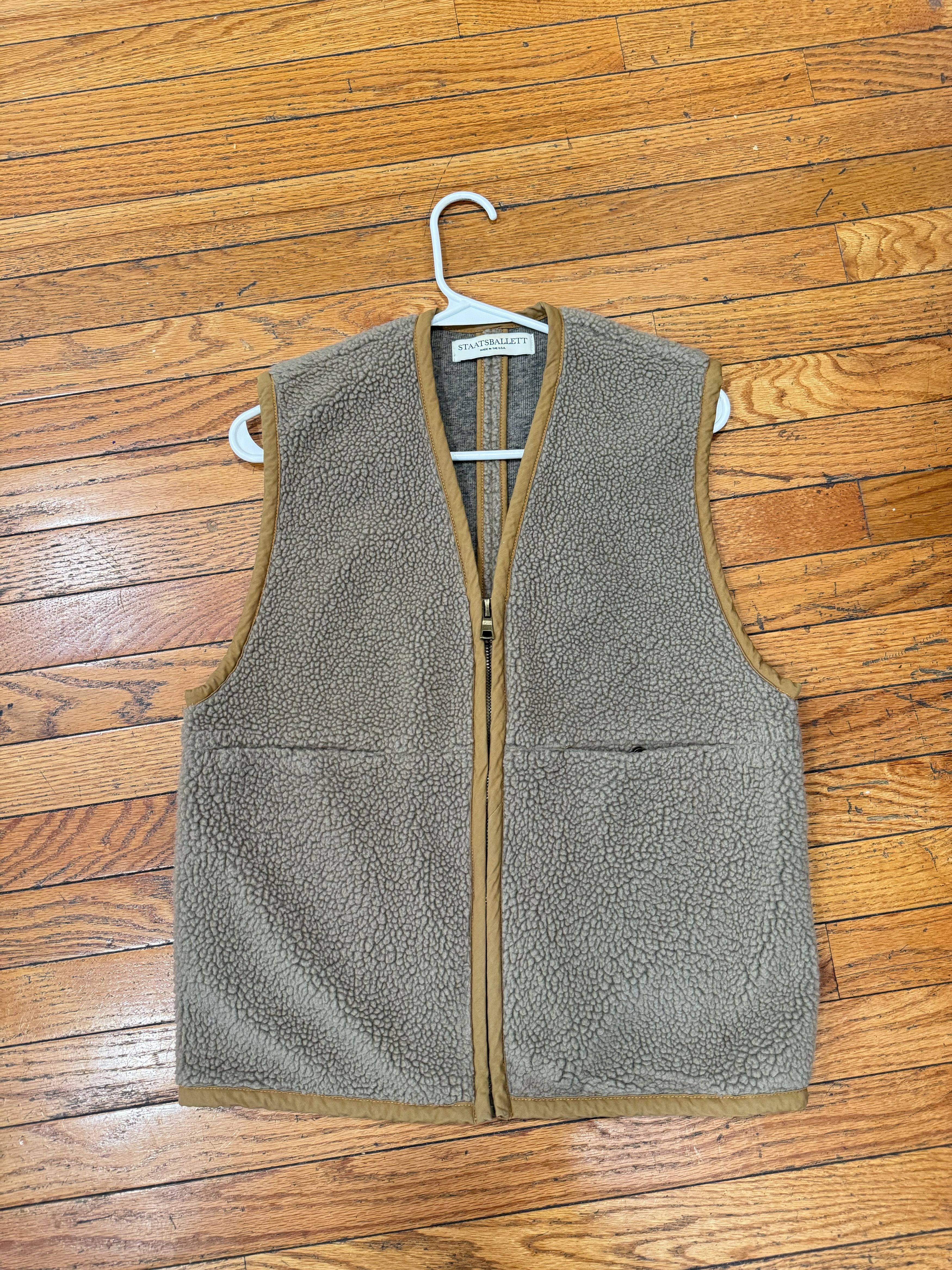 Staatsballett staatsballet sherpa vest Size US M / EU 48-50 / 2 - 1 Thumbnail