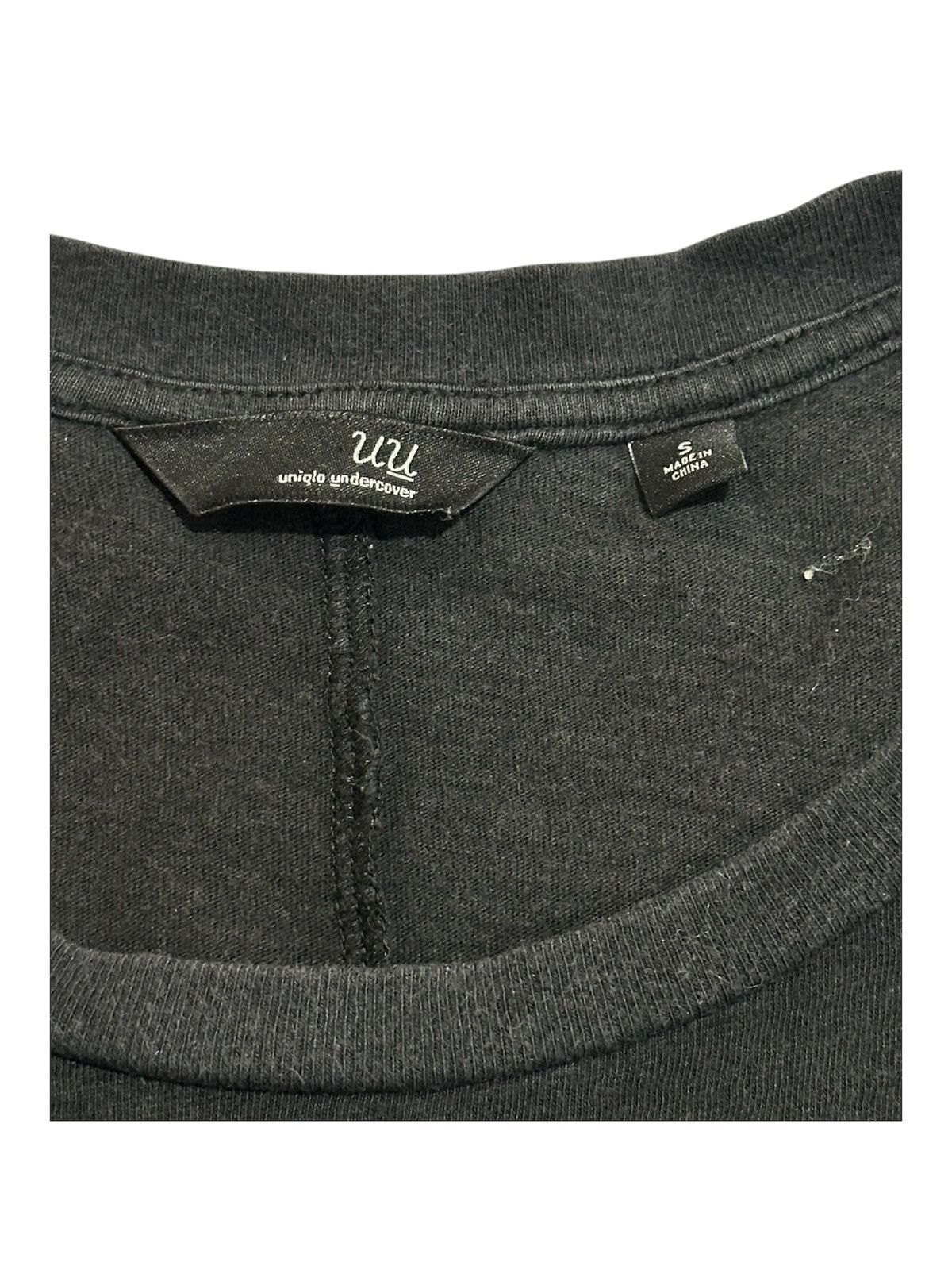Undercover × Uniqlo Uniqlo undercover crossbone graphic Size US S / EU 44-46 / 1 - 3 Thumbnail