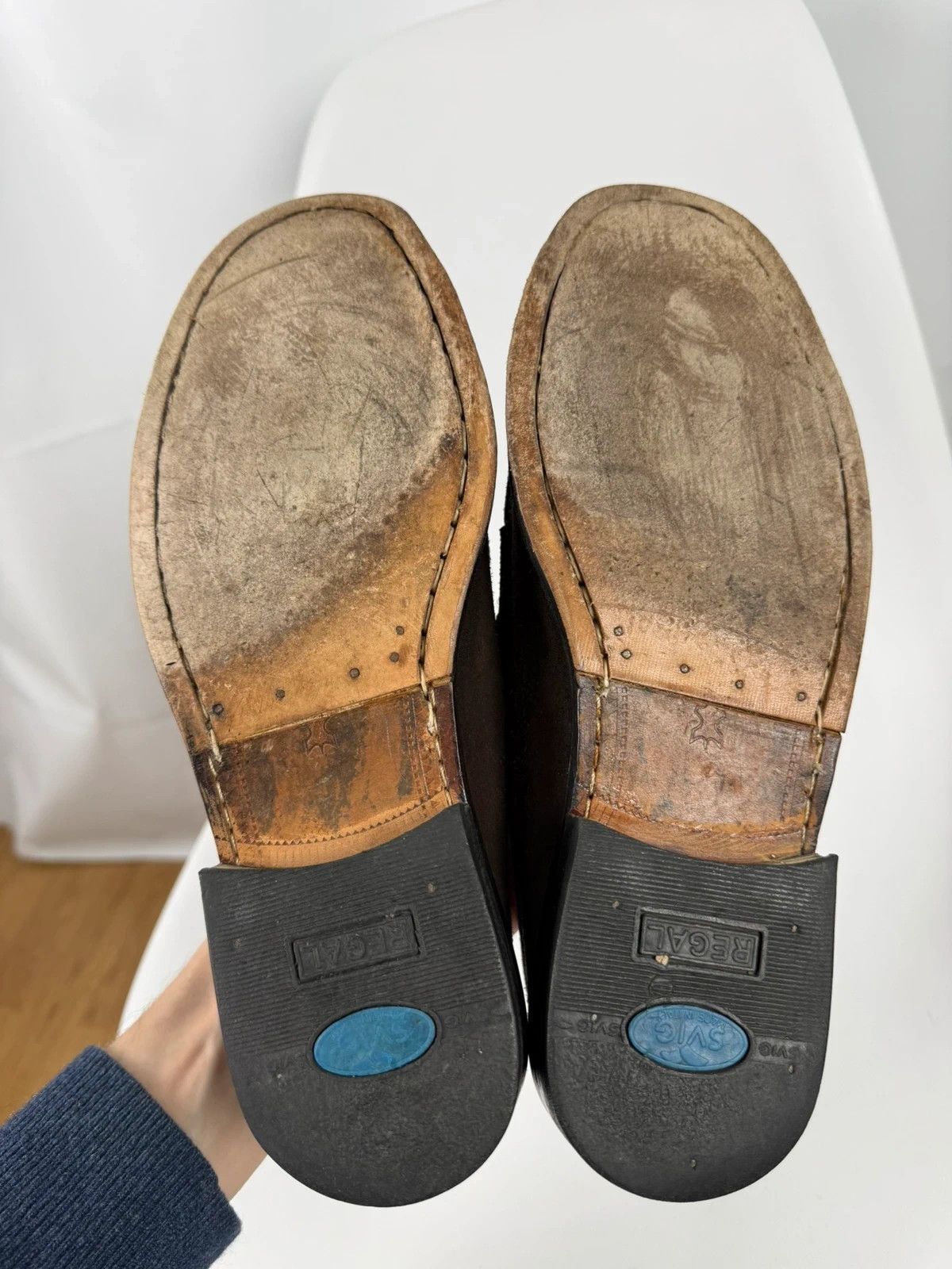 Loake Loake Suede Loafers Horsebit size 7 Size US 8 / EU 41 - 8 Thumbnail