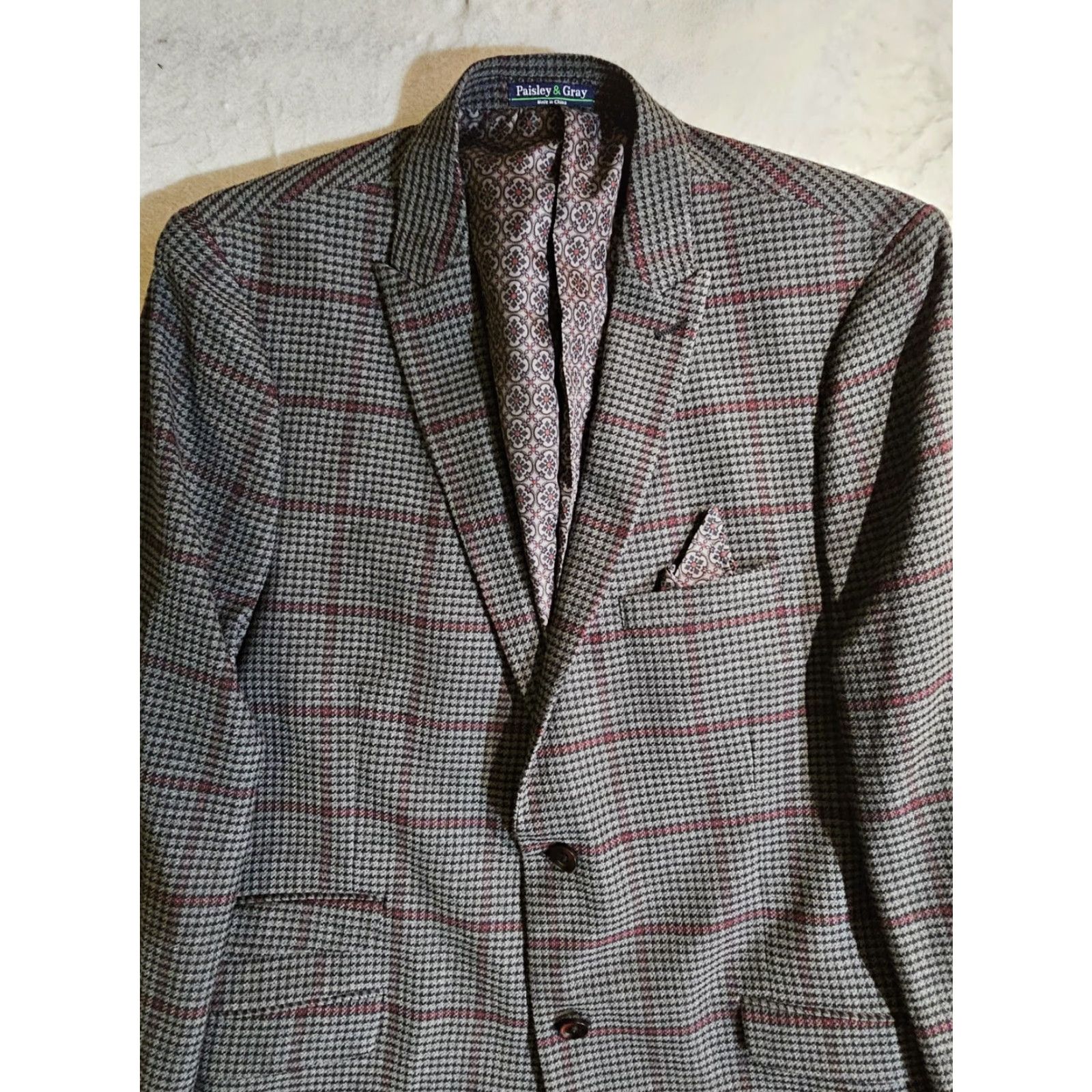 Vintage Paisley & Gray Blazer Slim Fit Gray & Maroon Check Plaid Two Button Men's 46 Reg Size 46R - 3 Thumbnail