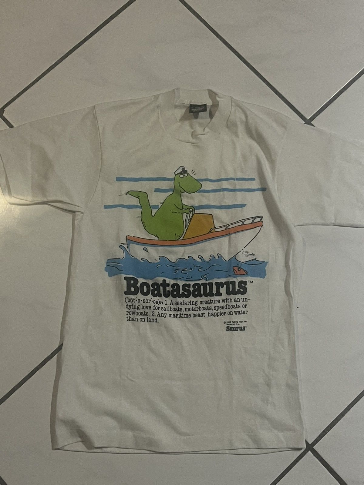 Other VINTAGE 1986 BOATASAURUS TEE TALKING TOPS Size M / US 6-8 / IT 42-44 - 1 Thumbnail