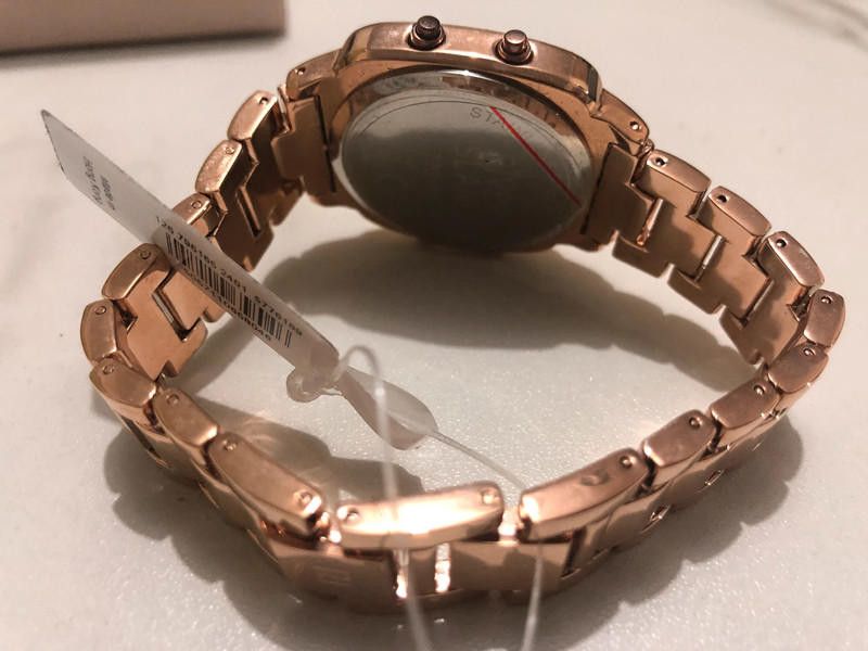 River Island River Island rose gold watch Size ONE SIZE - 7 Thumbnail