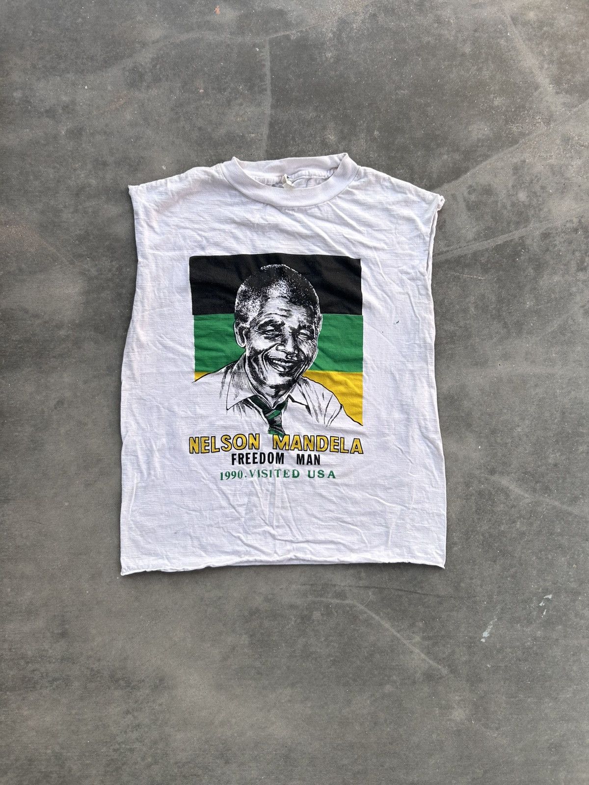 Vintage Vintage 90s Nelson Mandela Tank Top shirt Size US M / EU 48-50 / 2 - 1 Thumbnail