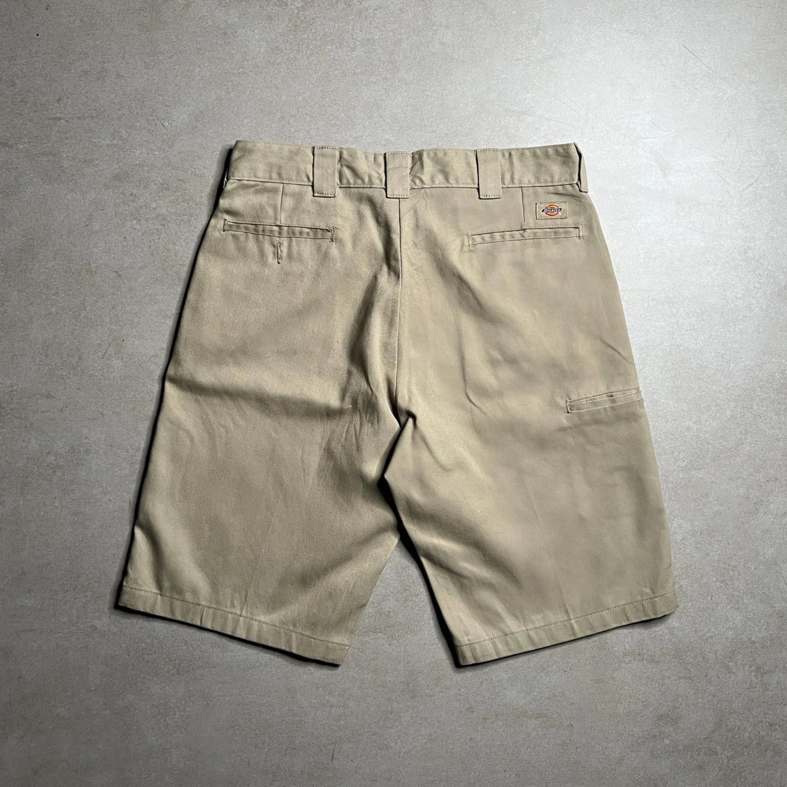 Dickies Vintage Dickies Beige Relaxed Fit Shorts - 34x12 Size US 34 / EU 50 - 2 Thumbnail