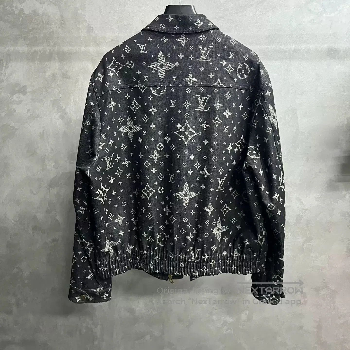 Louis Vuitton Louis Vuitton Black Logo Print Jacket. Size US XL / EU 56 / 4 - 5 Thumbnail