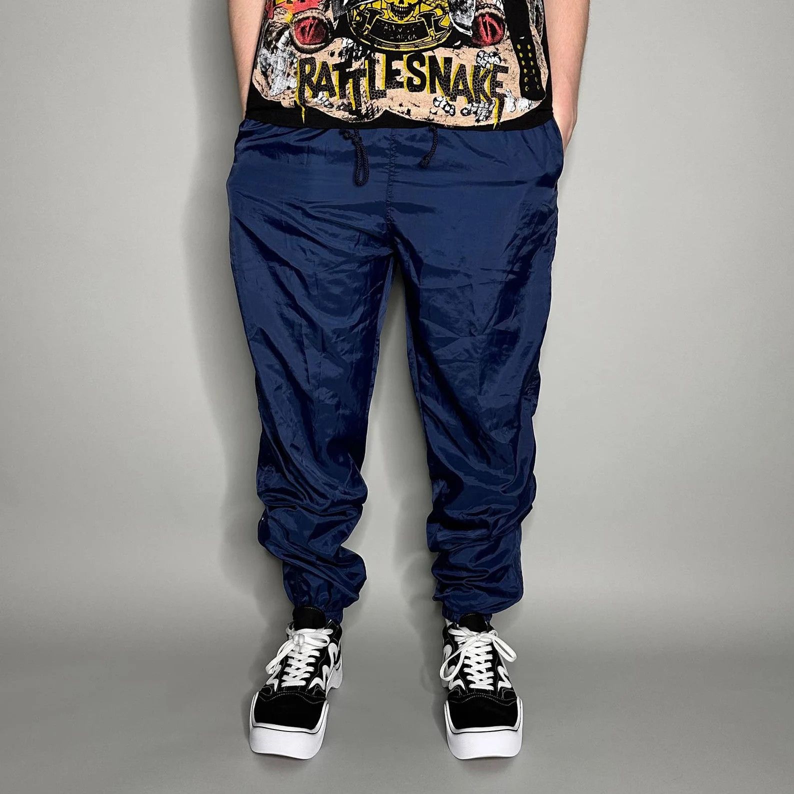 Vintage Vintage Track Pants Navy Blue Nylon Joggers Lined Size US 32 / EU 48 - 2 Thumbnail