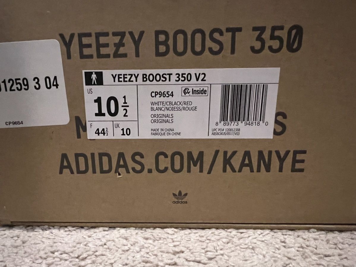 Adidas Yeezy 350 Boost Zebra Size US 10.5 / EU 43-44 - 7 Thumbnail