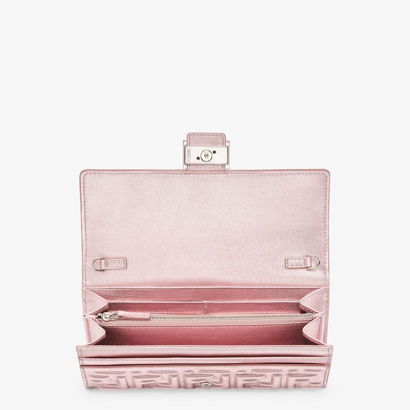 Fendi o1s1wg111225 Size:OS/Baguette Continental With Chain in Pink Size ONE SIZE - 4 Thumbnail
