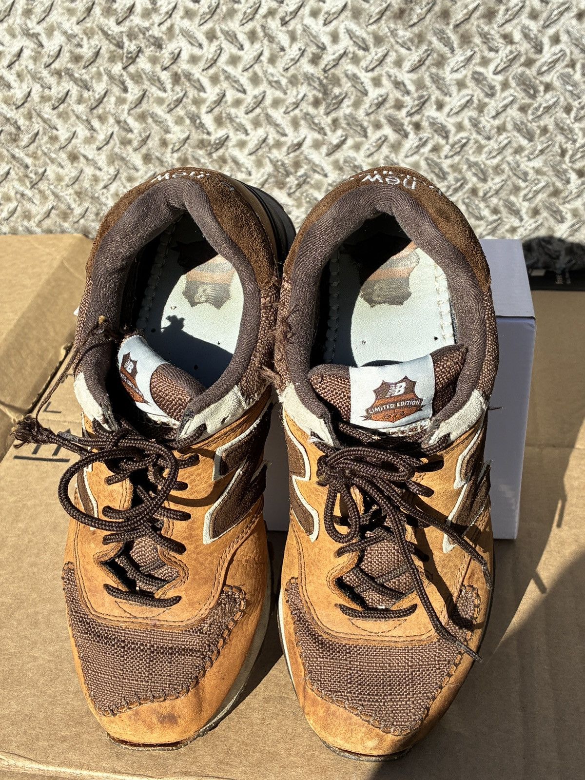 New Balance Size 8 - New Balance Chocolate Thunder Brown Suede Leather Size US 8 / EU 41 - 6 Thumbnail