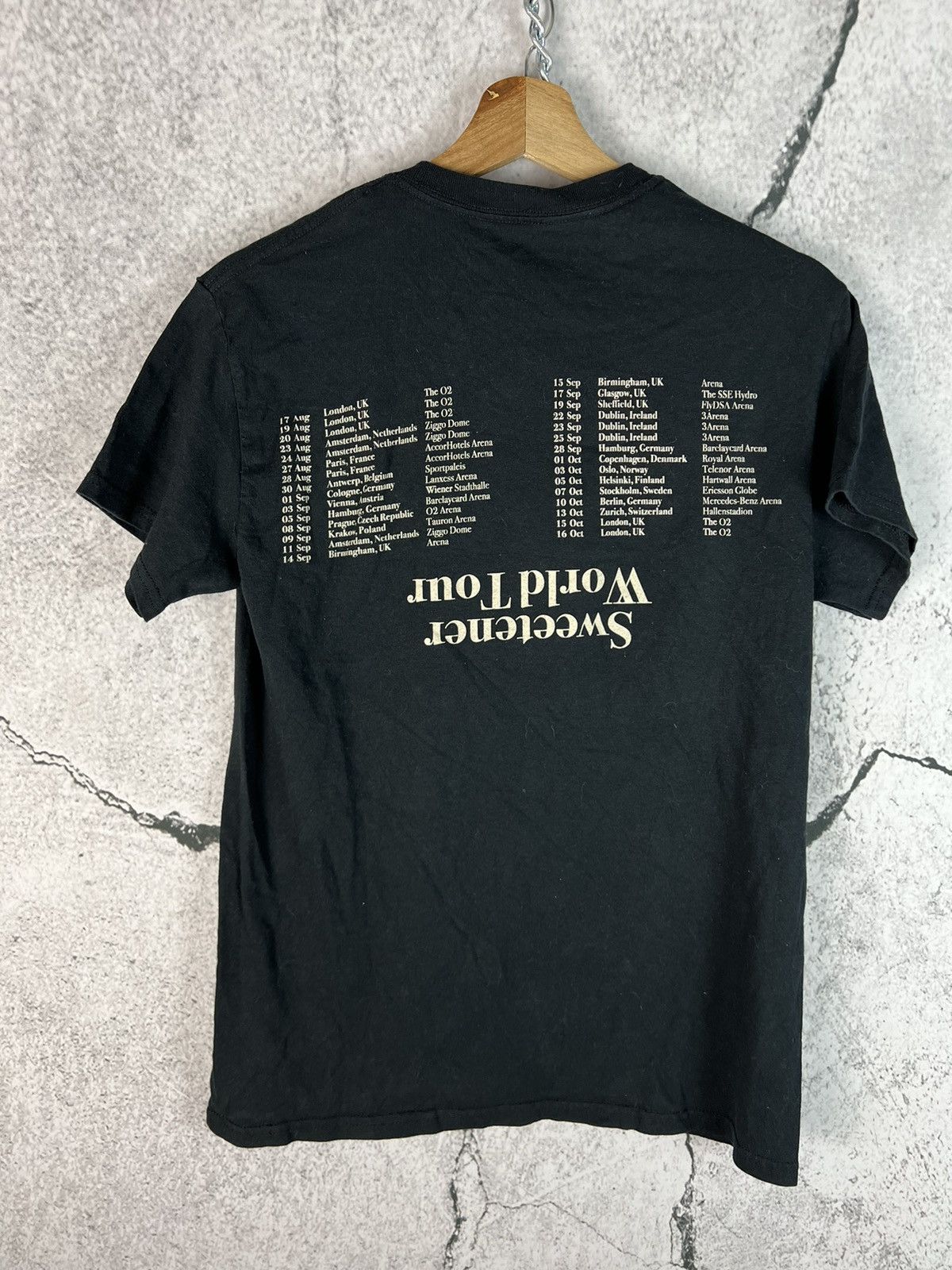 Band Tees Ariana Grande Tour T-shirt Vintage y2k Size S / US 4 / IT 40 - 2 Thumbnail