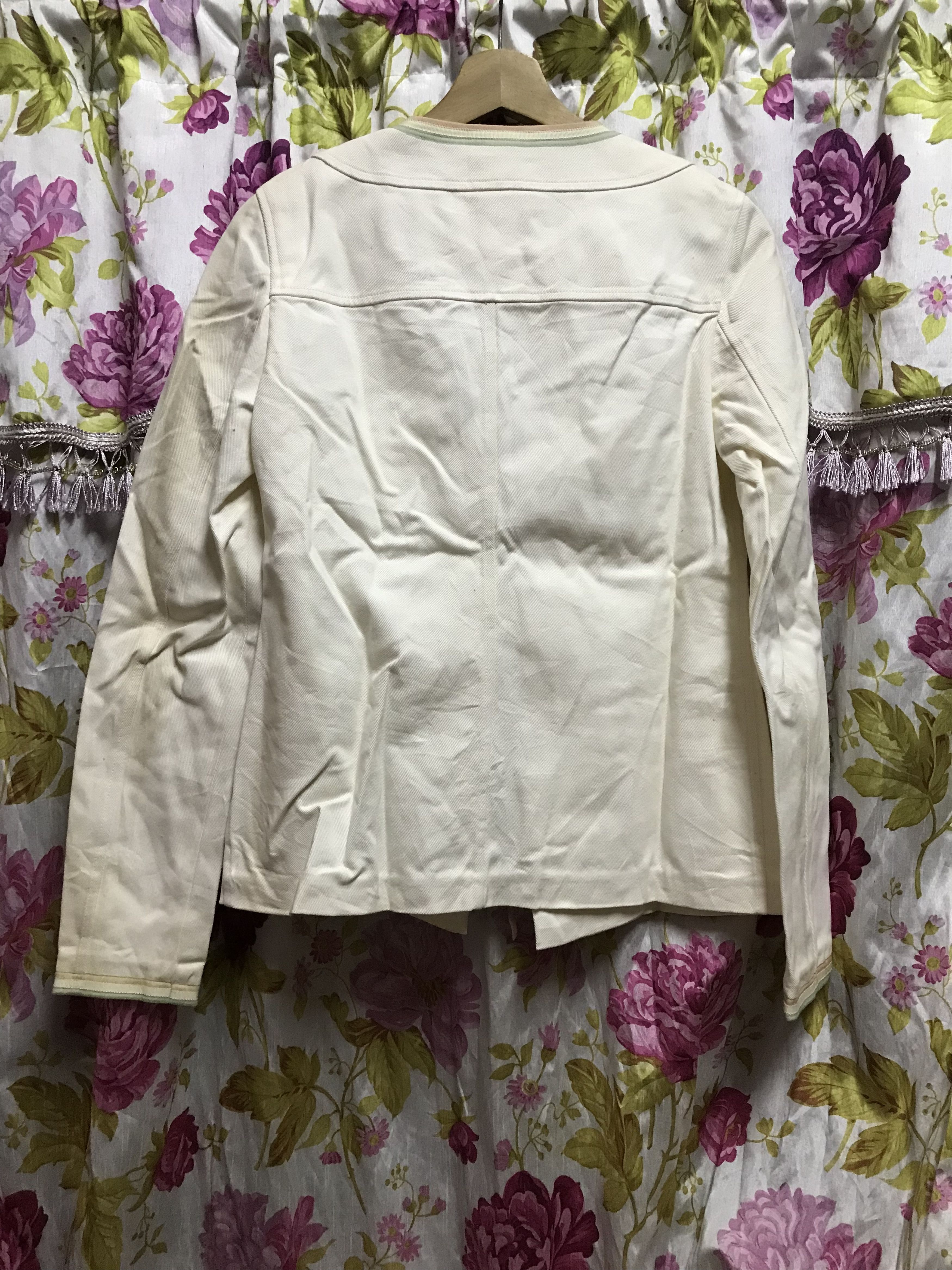 Chanel Authentic Chanel Size S / US 4 / IT 40 - 2 Thumbnail