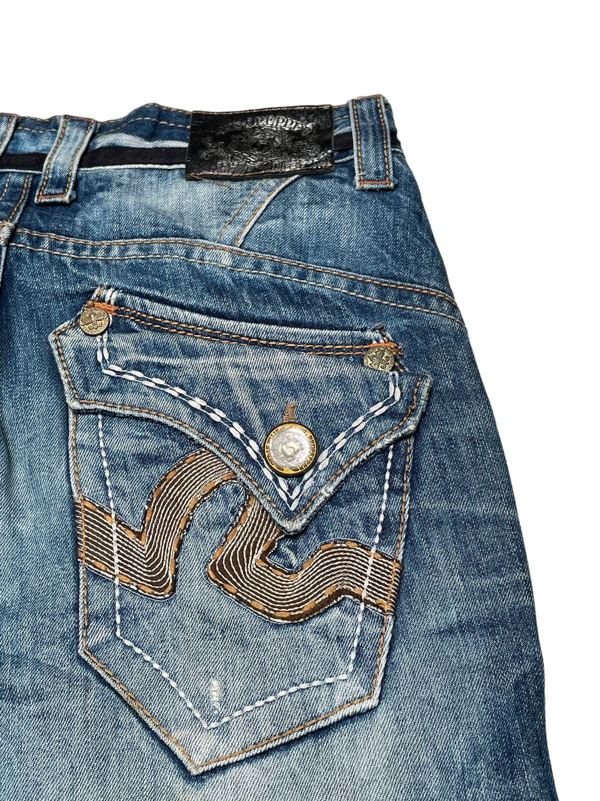 Japanese Brand × Vintage Vintage Japanese Brand Red Pepper Distressed Jeans 2000s Size US 31 - 10 Thumbnail