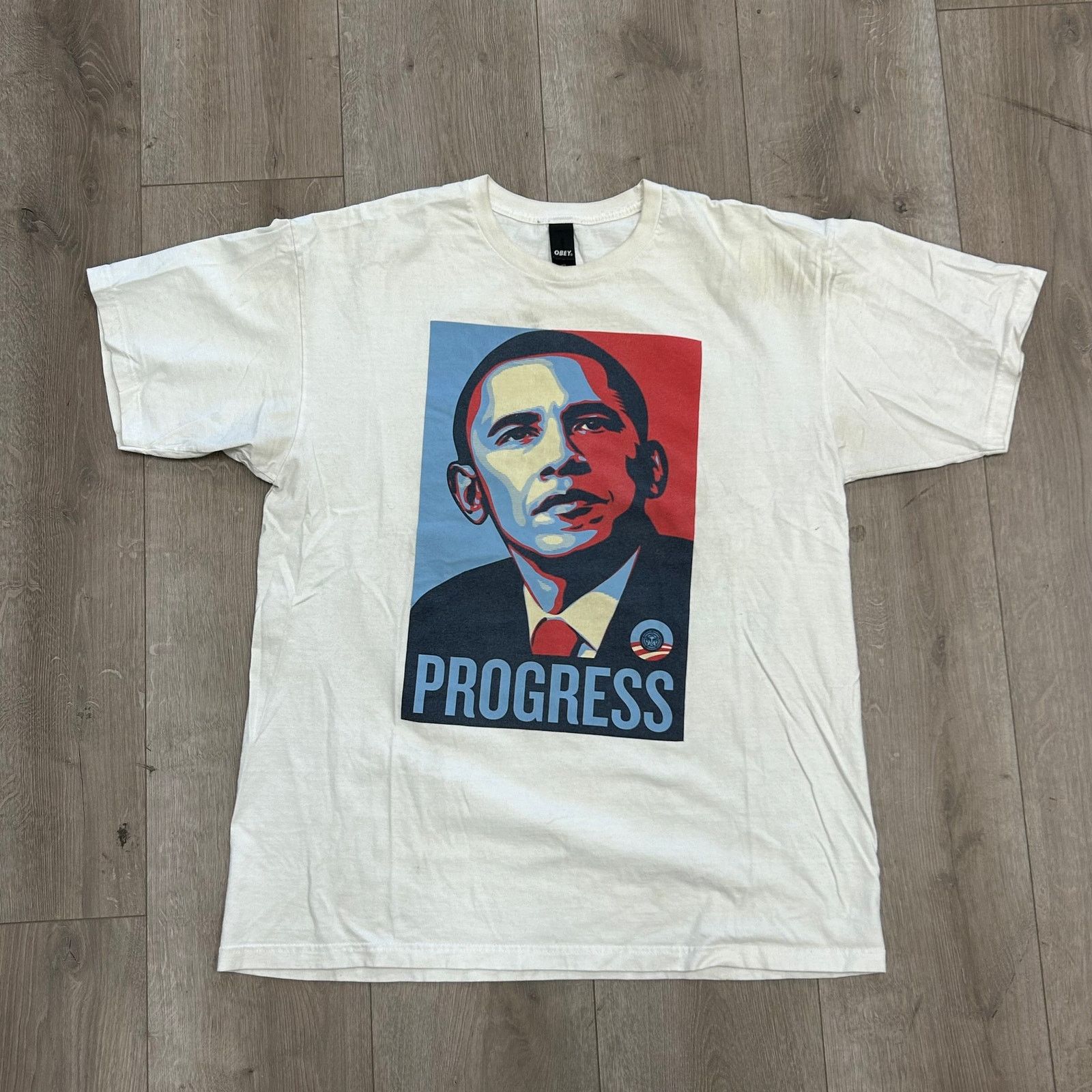 Obey Vintage 2000s Obey Shepard Fairey Obama "Progress" Tee XL Size US XL / EU 56 / 4 - 1 Thumbnail
