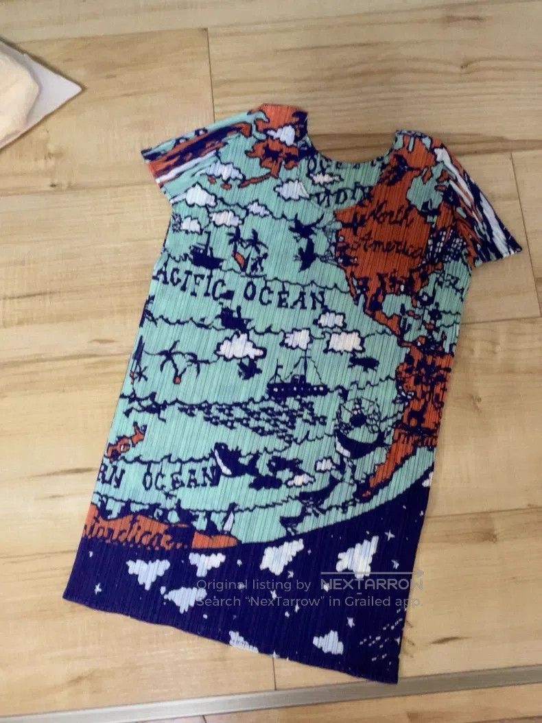 Issey Miyake Issey Miyake Map Pleated Top Size XL / US 12-14 / IT 48-50 - 1 Thumbnail