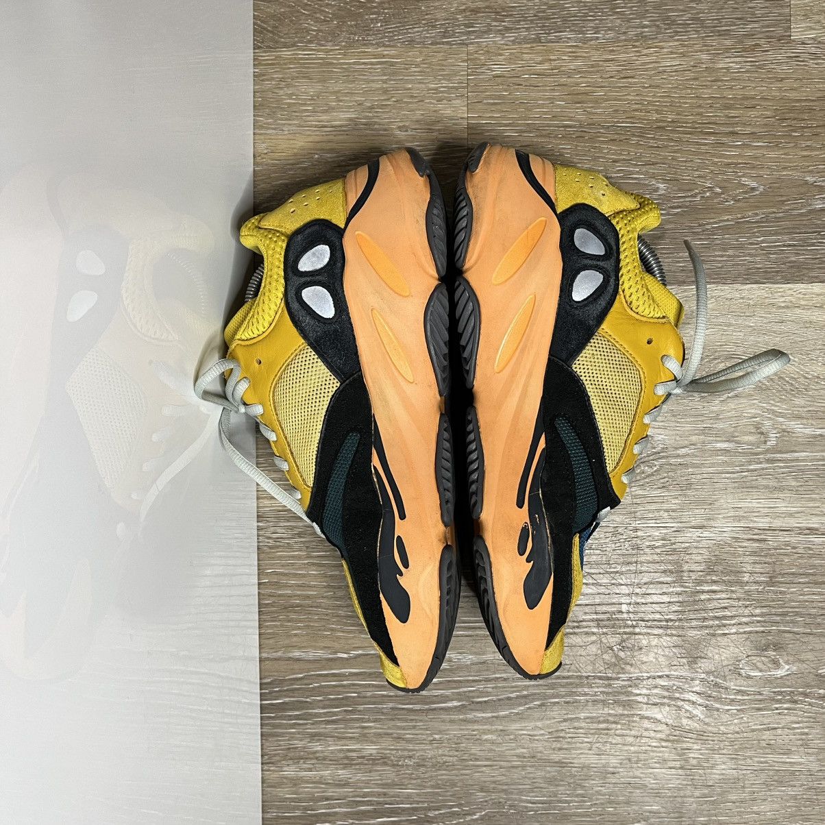 Adidas sun yellow yeezy 700 Size US 10.5 / EU 43-44 - 3 Thumbnail