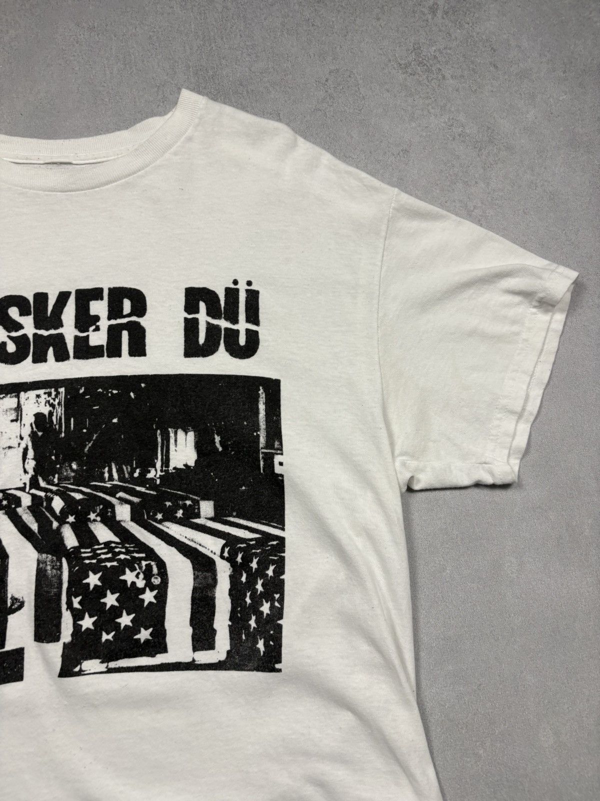 Band Tees Vintage Hüsker Dü Graphic T-Shirt Early 2000s Hardcore Punk Size US L / EU 52-54 / 3 - 2 Thumbnail