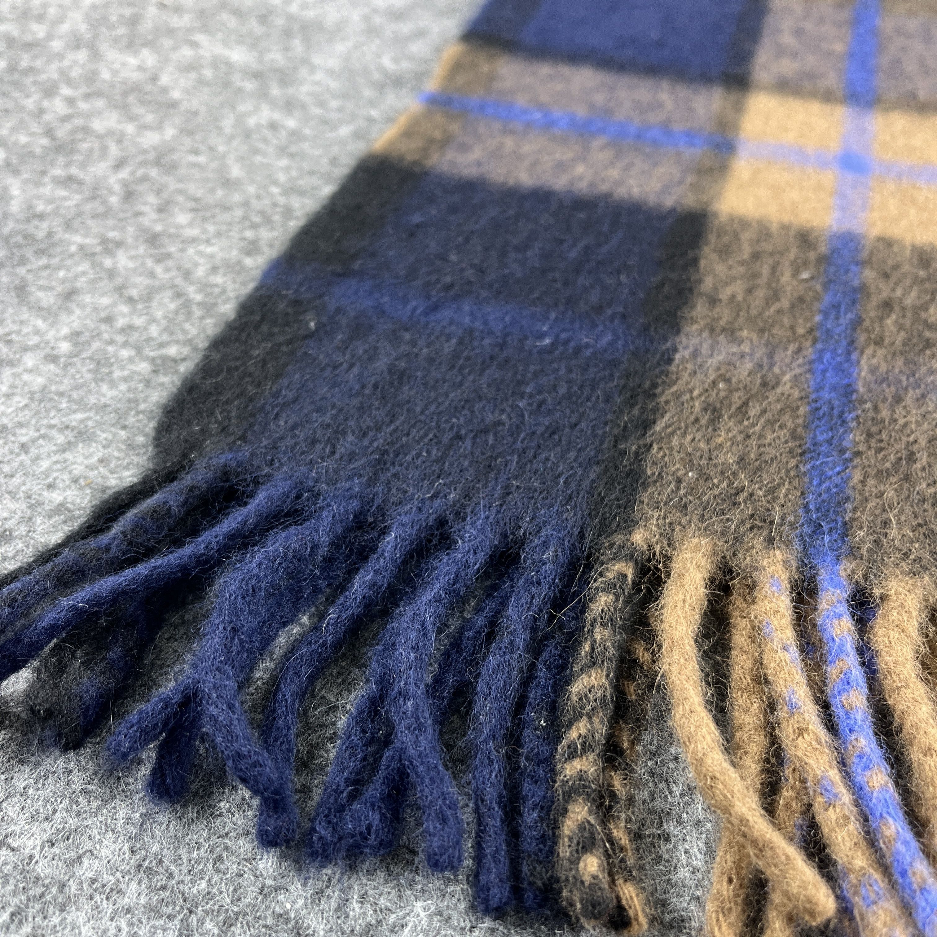Japanese Brand Scottish Tradition Scarf / Muffler / Neckwear T1196 Size ONE SIZE - 6 Thumbnail