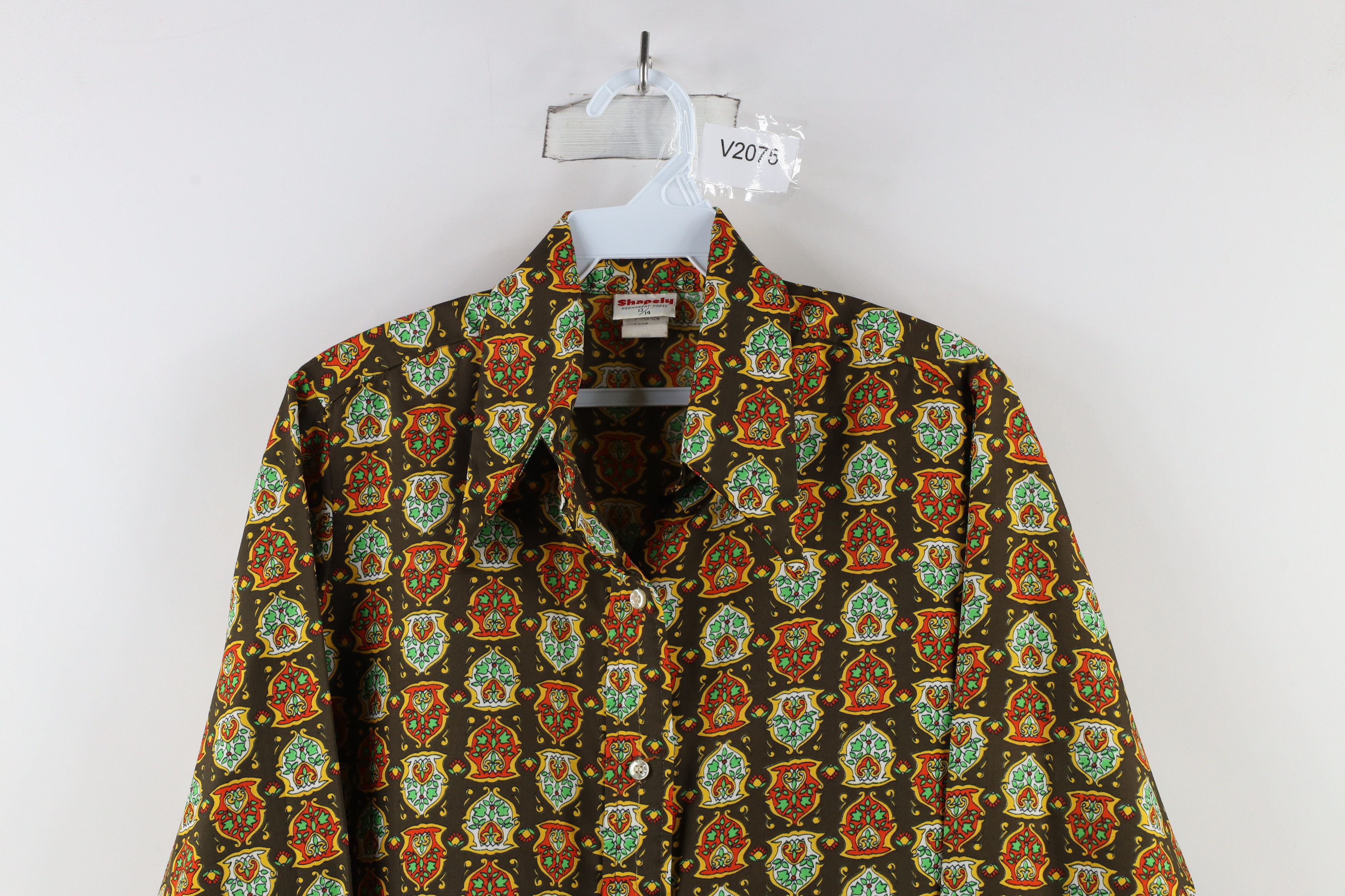 Vintage Vintage 60s 70s Streetwear Crest Flower Button Shirt USA Size XL / US 12-14 / IT 48-50 - 2 Thumbnail