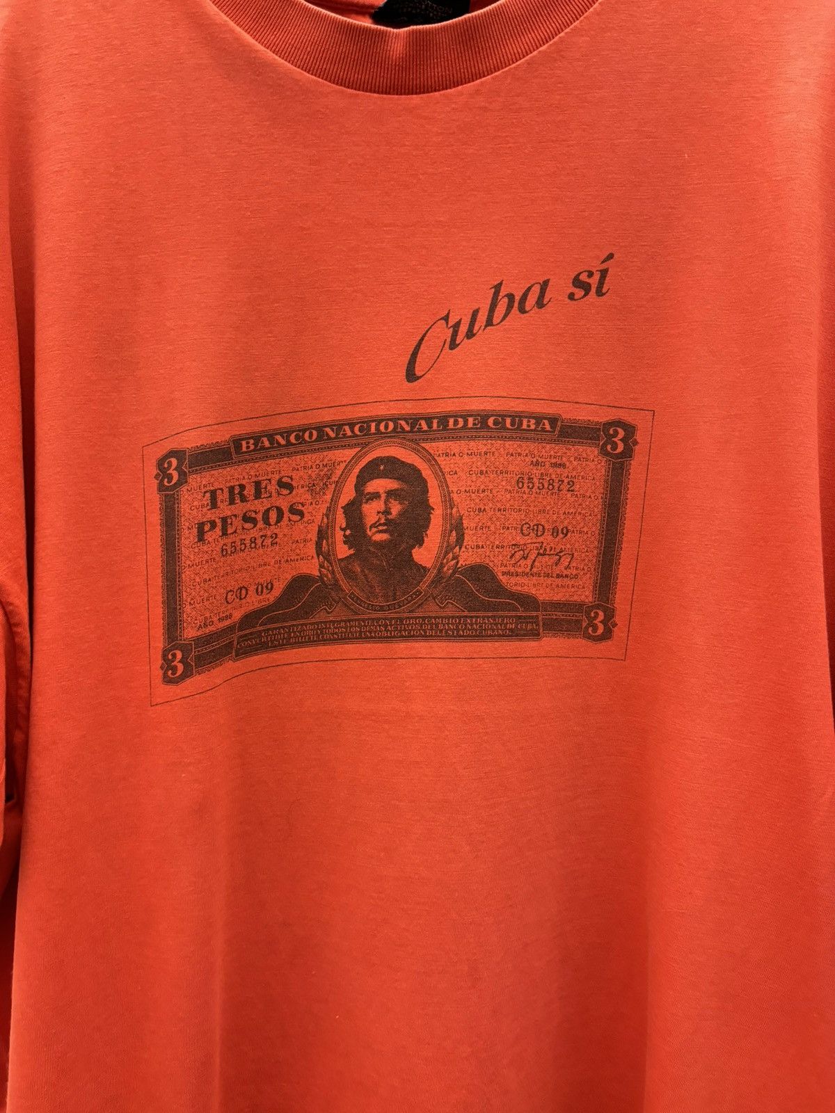Vintage Vintage Che Guevara Singlestitch Cuba Si Pesos Art Tee Size US XL / EU 56 / 4 - 2 Thumbnail