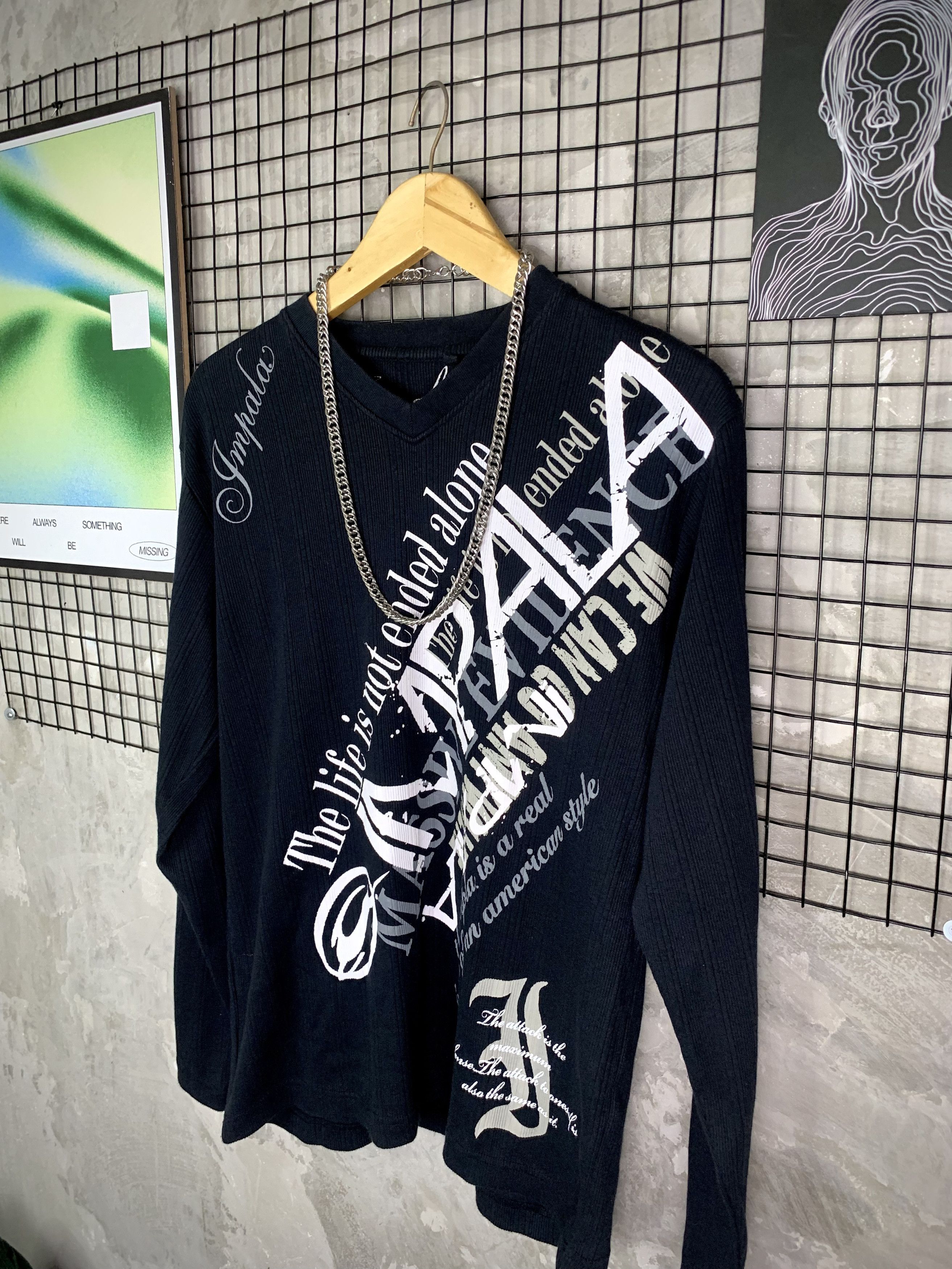 Hysteric Glamour Y2K Impala Grunge Graphic Poem LongSleeve Thermal V Neck Size US M / EU 48-50 / 2 - 2 Thumbnail