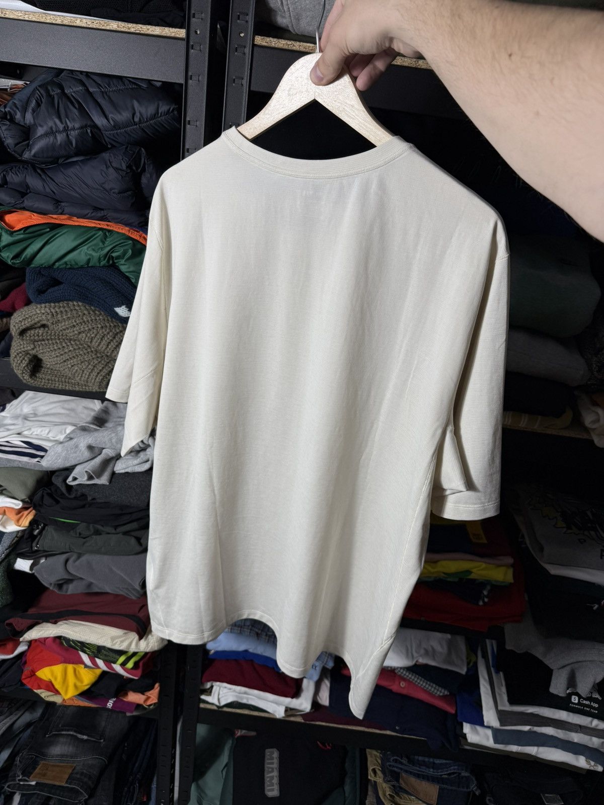 Arc'teryx Arc’teryx T Shirt Beige Technical Lightweight Logo Outdoor Size US XL / EU 56 / 4 - 12 Thumbnail