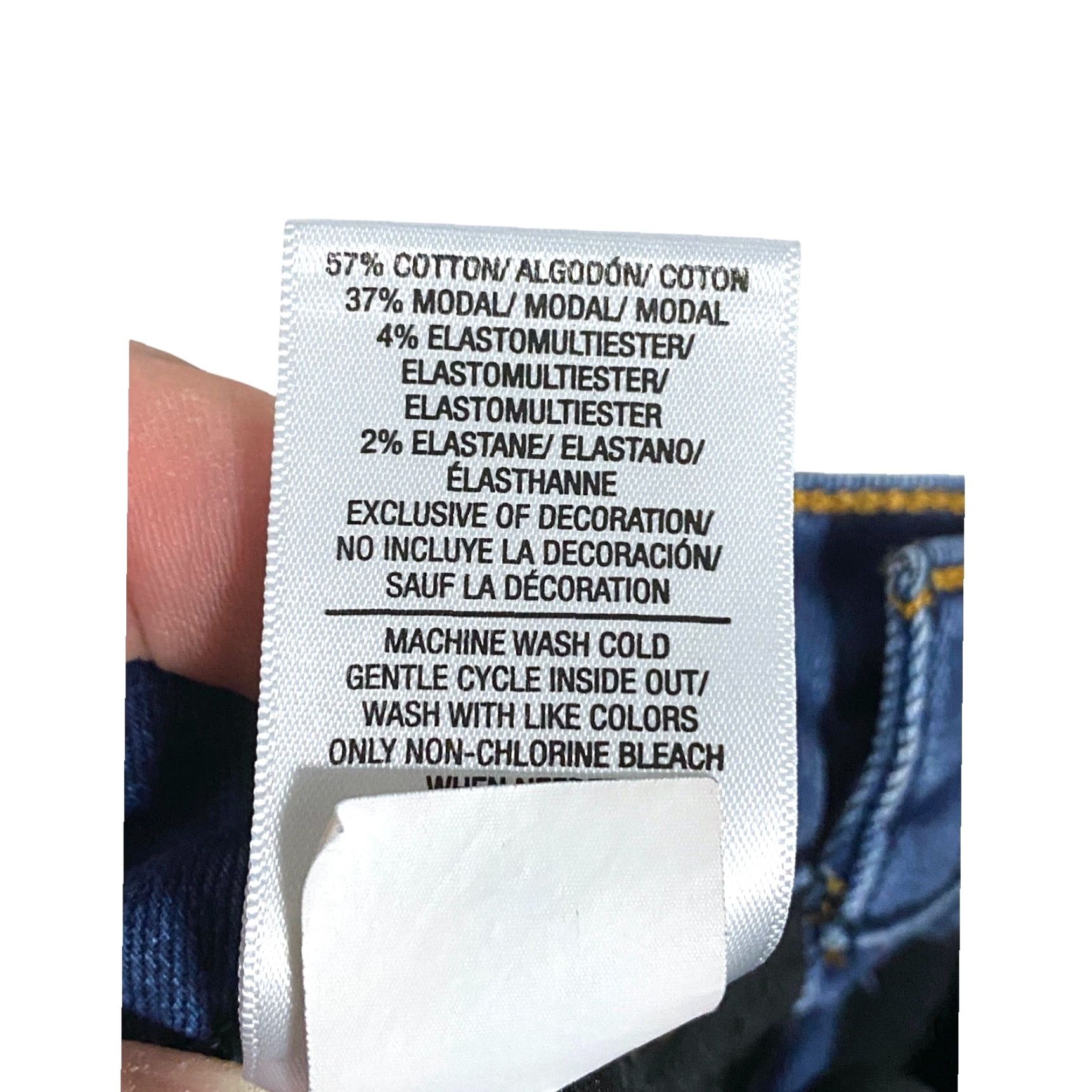 Vintage Hudson Jeans Jeans High Rise Super Skinny 28 Requiem Stretch Womens Adult 28 Blue Denim Stretch 5-Pocket Preppy 90s? Size 28" / US 6 / IT 42 - 7 Thumbnail