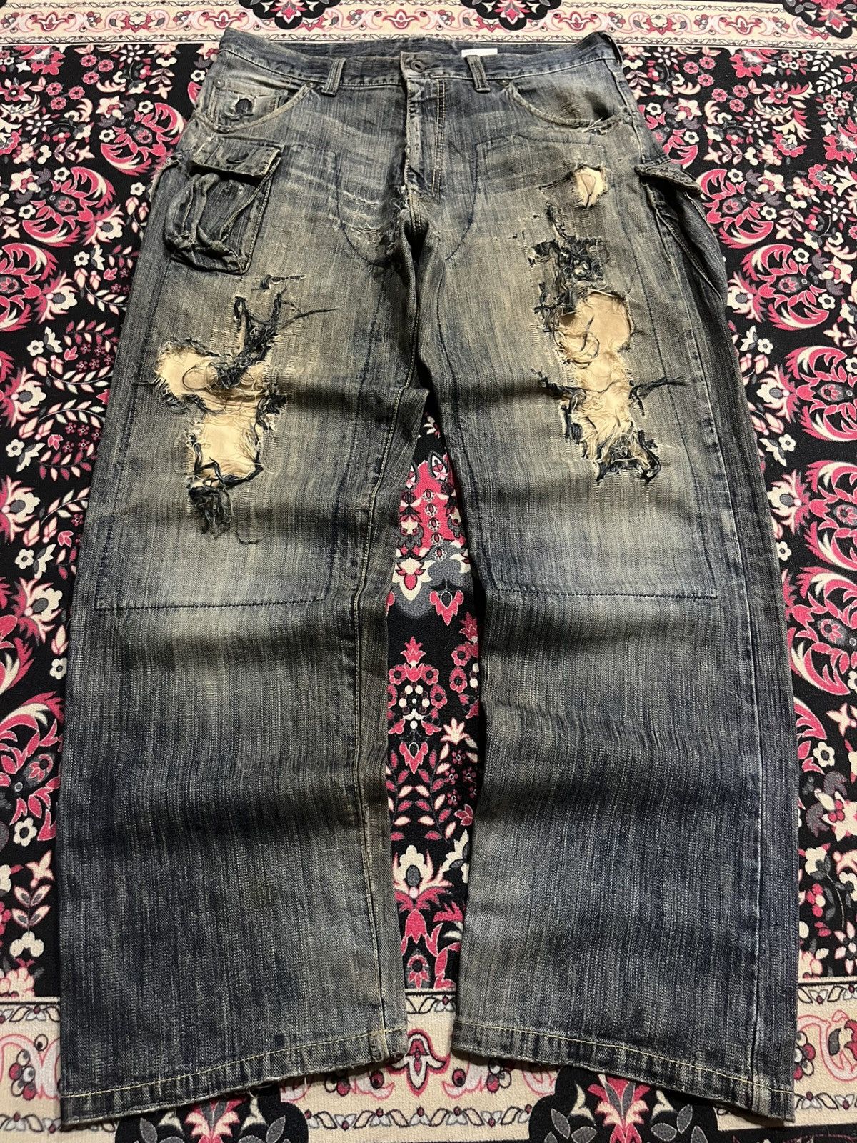 MasterPiece ⚡️Destroy⚡️Masterpiece Tactical Cargo Trashed Double Knee Jean Size US 33 - 1 Thumbnail