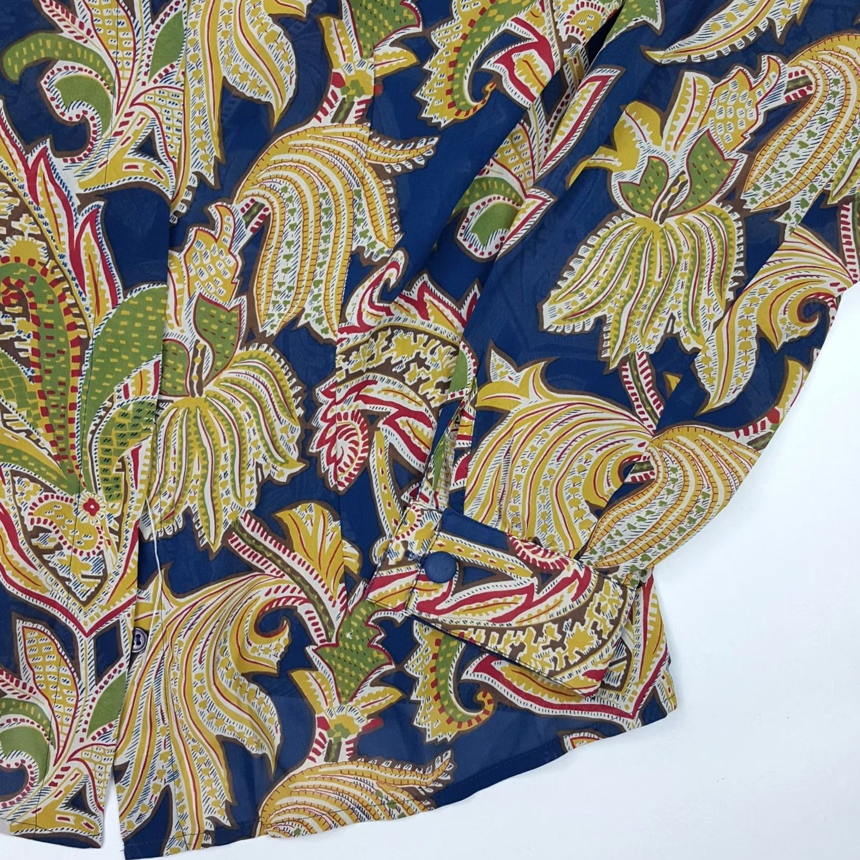 Vintage VINTAGE Floral Paisley Women's Size 6 Long Sleeve Button-Up Blouse Top Size M / US 6-8 / IT 42-44 - 3 Thumbnail