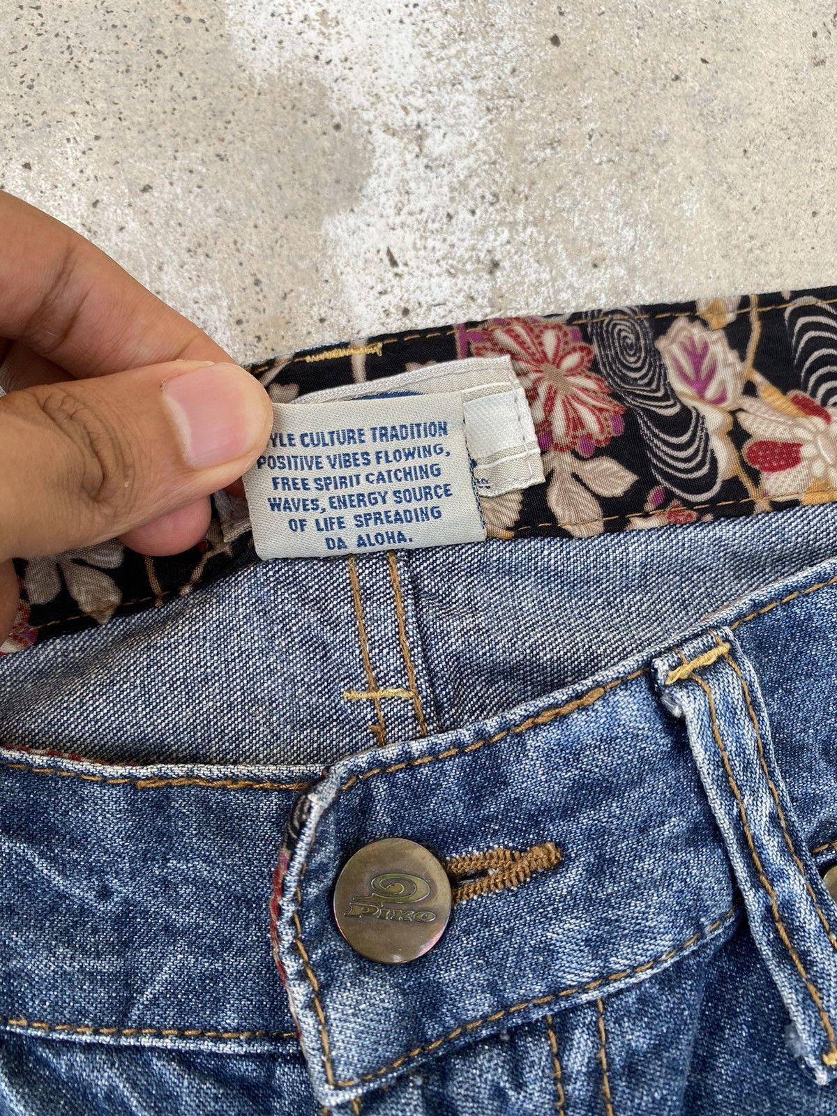 Other 2000s Piko Sukajan Tamashi Karakuri Styled Jorts Size US 32 / EU 48 - 8 Thumbnail