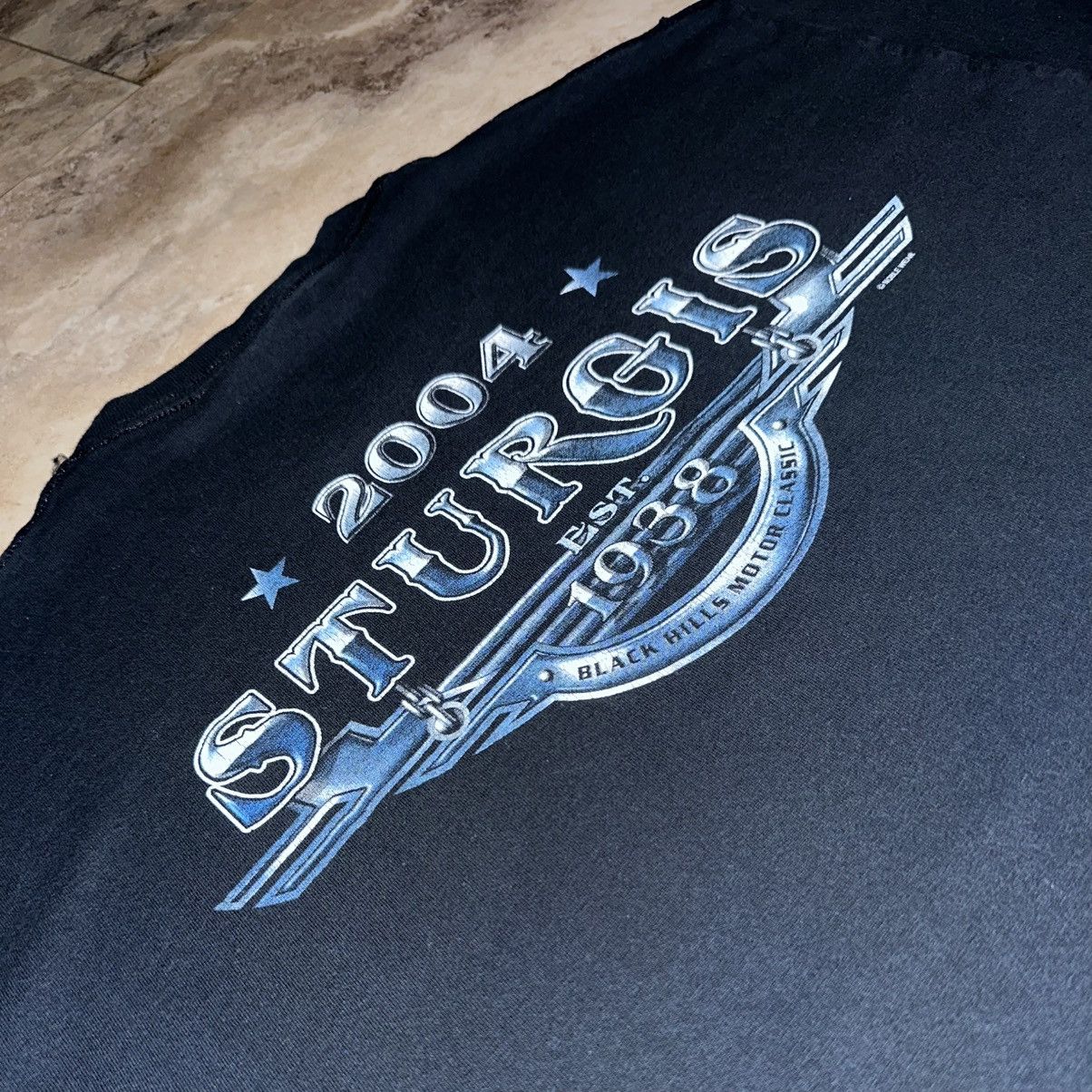 Gildan Vintage 2004 Sturgis Rally Mount Rushmore Eagle Tee XL USA Size US XL / EU 56 / 4 - 4 Thumbnail