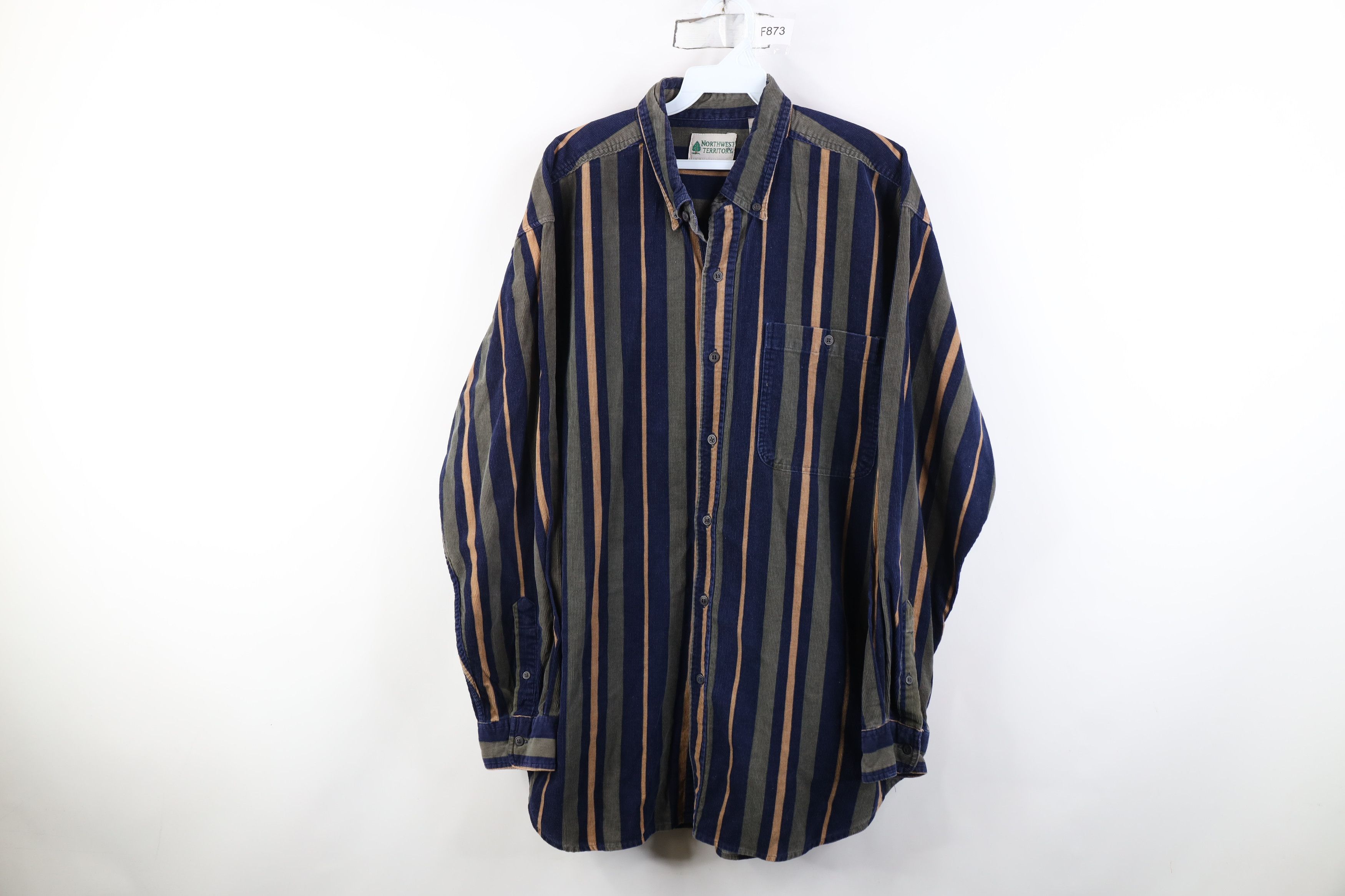Vintage Vintage 90s Streetwear Corduroy Collared Button Down Shirt Size US L / EU 52-54 / 3 - 1 Thumbnail