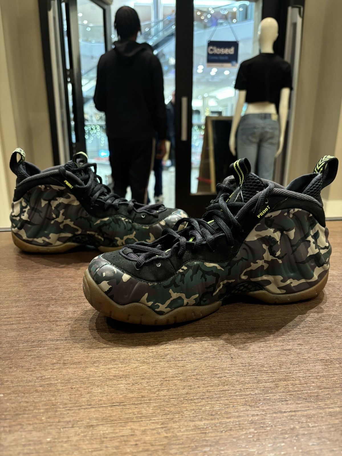 Nike Foamposite ‘Army Camo’ Size US 8.5 / EU 41-42 - 2 Thumbnail