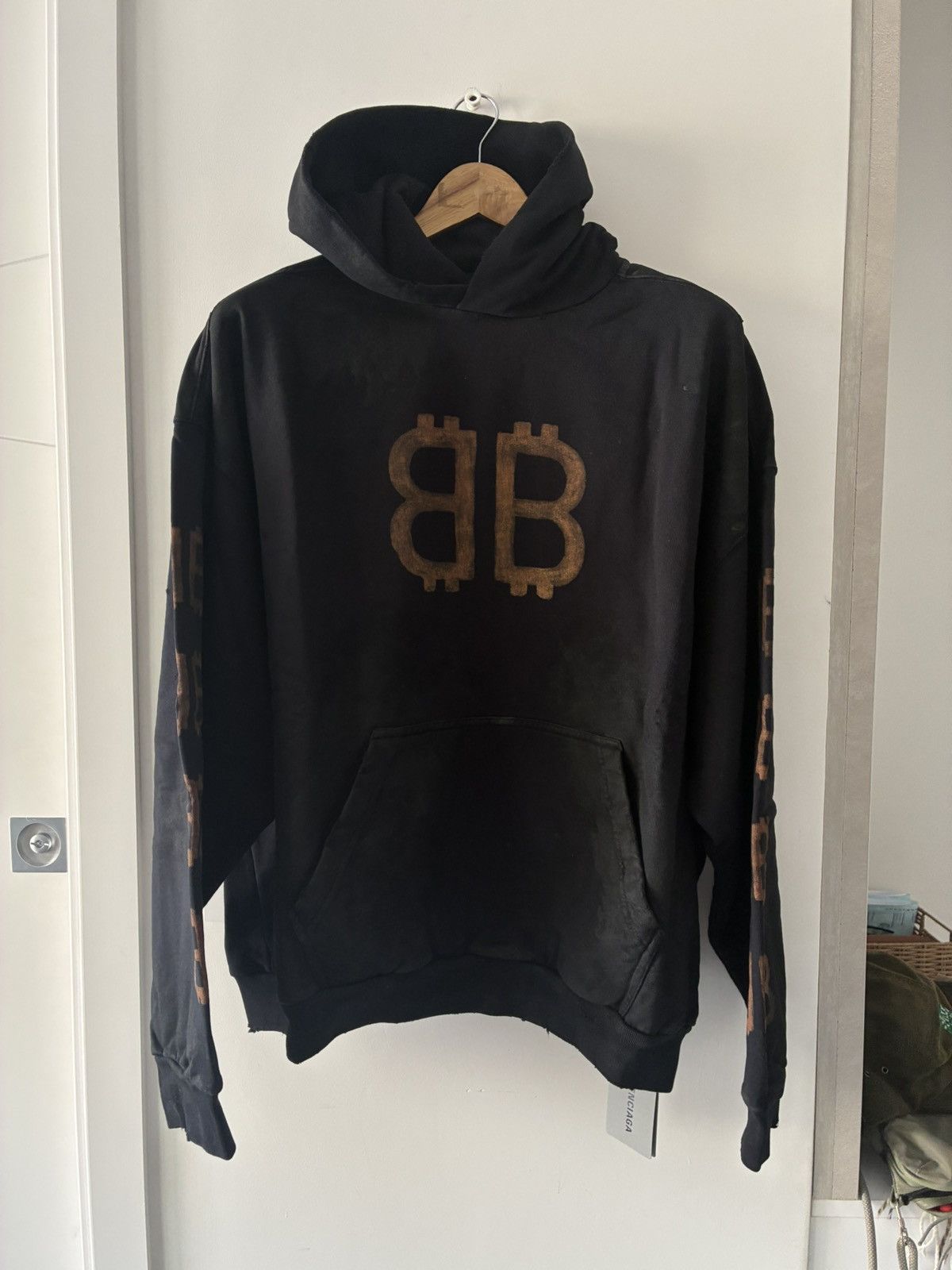 Balenciaga BALENCIAGA Crypto Hoodie Size US L / EU 52-54 / 3 - 1 Thumbnail