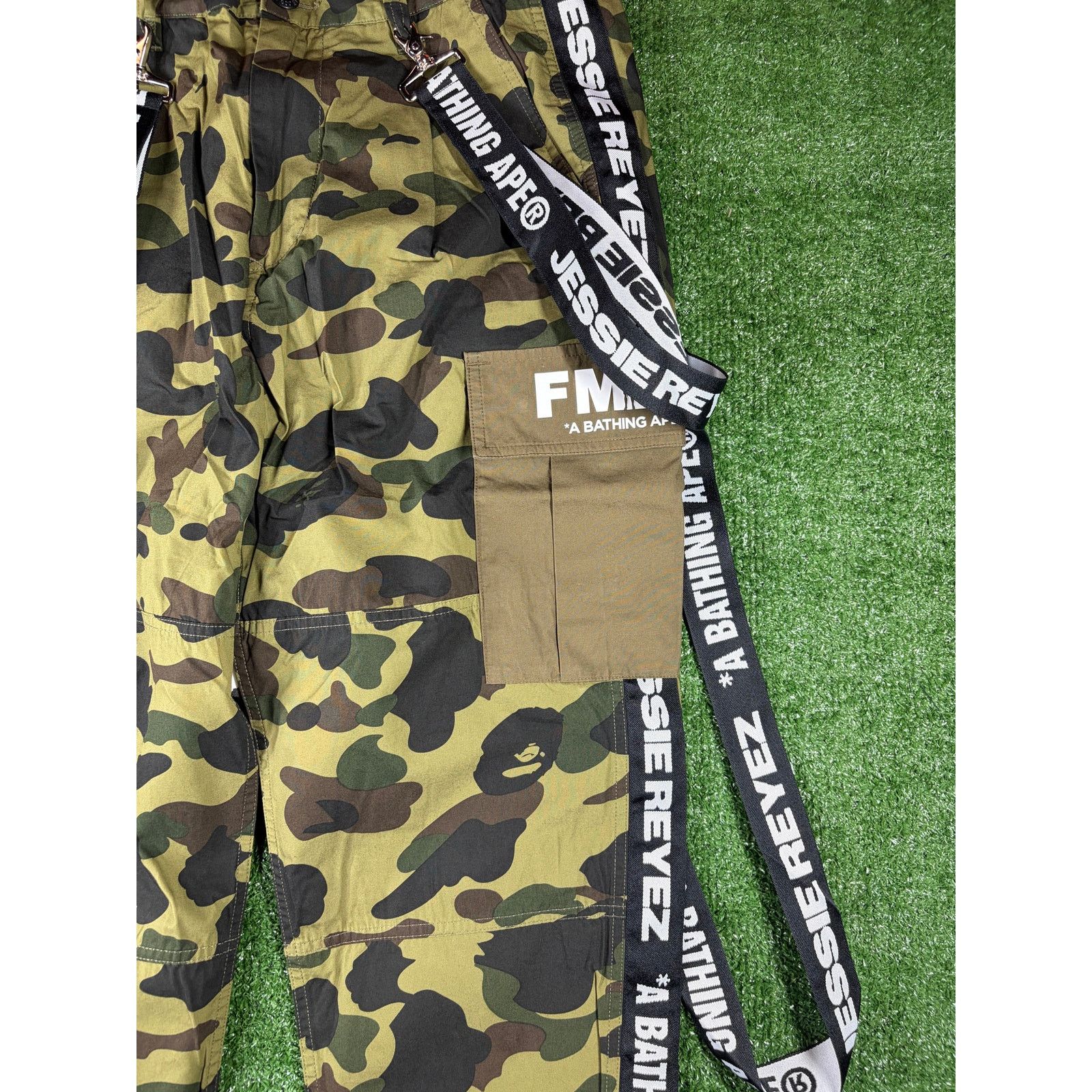 Bape X Jessie Reyez Green 6 Pocket Cargo Pants Size Large