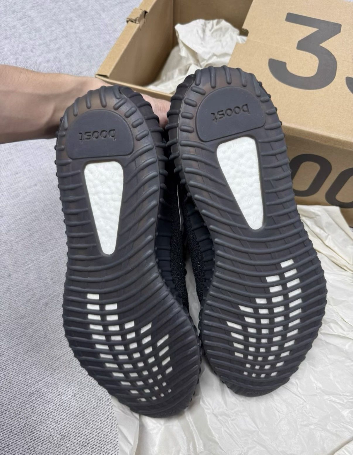 Adidas Adidas Yeezy 350 V2 Black Copper BY1605 K37 Size US 10.5 / EU 43-44 - 5 Thumbnail