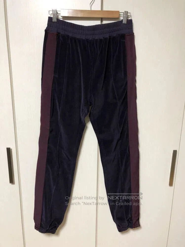 Haider Ackermann Haider Ackermann AW15 Red Velvet Pants. Size US 26 / EU 42 - 1 Thumbnail