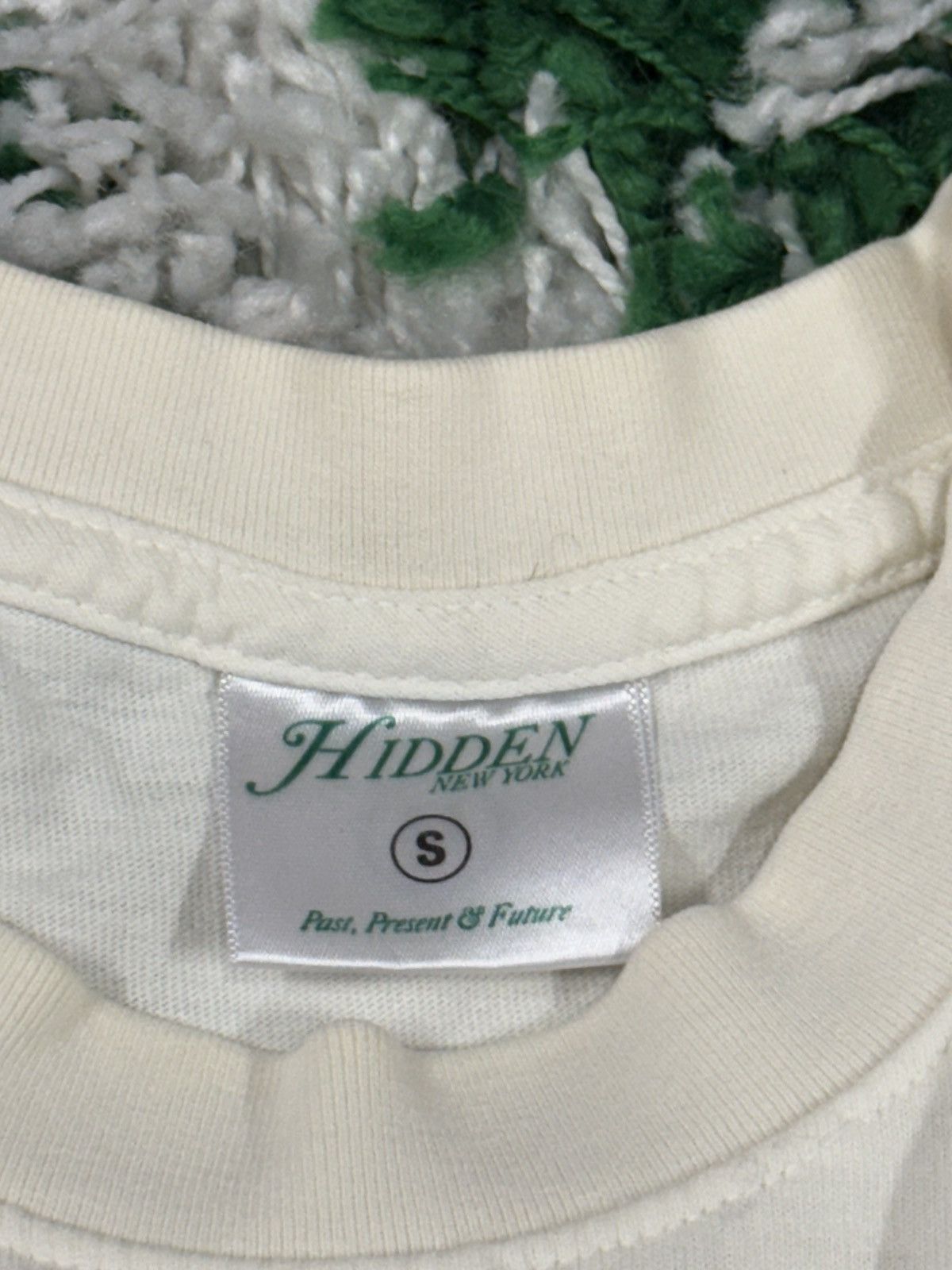 HIDDEN Hidden NY Paisley Bandana H White Logo Tee Small Size US S / EU 44-46 / 1 - 6 Thumbnail
