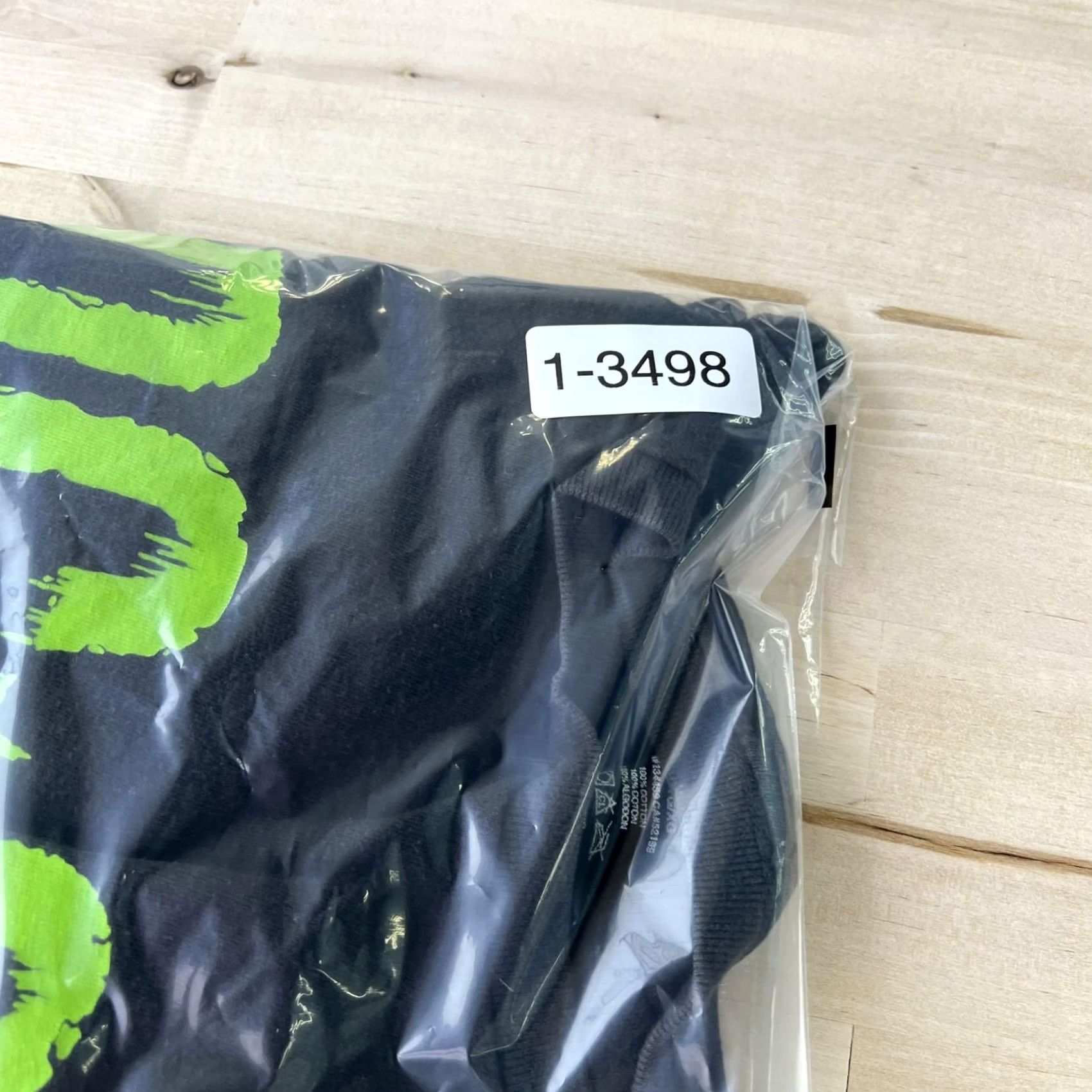 Vintage VINTAGE DC Shoes Shirt Mens XL Black DC SC Neon Green Skater Tee T-Shirt Logo Skate Size US XL / EU 56 / 4 - 8 Thumbnail