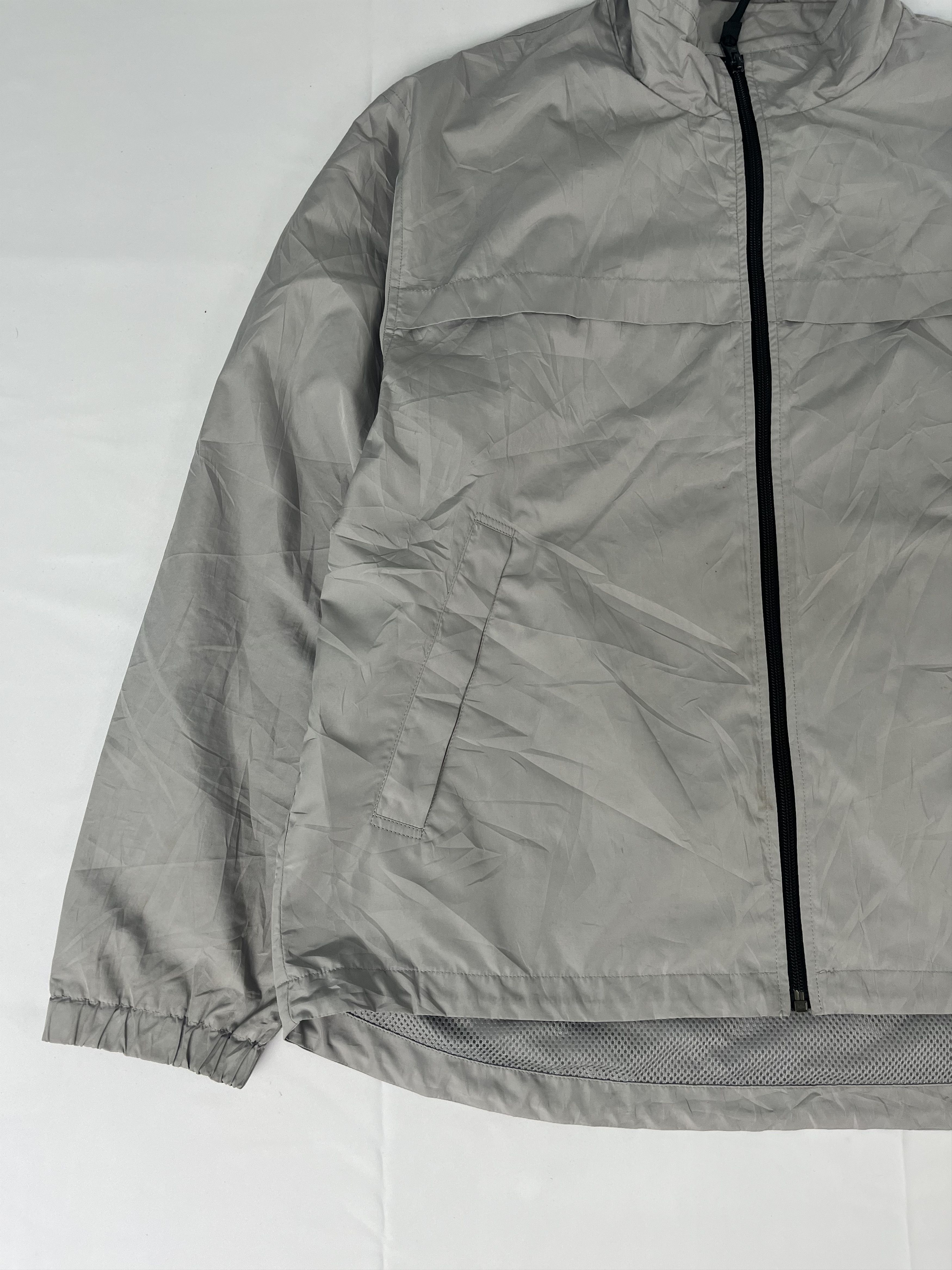 Uniqlo Original Uniqlo Windbreaker Size US L / EU 52-54 / 3 - 3 Thumbnail