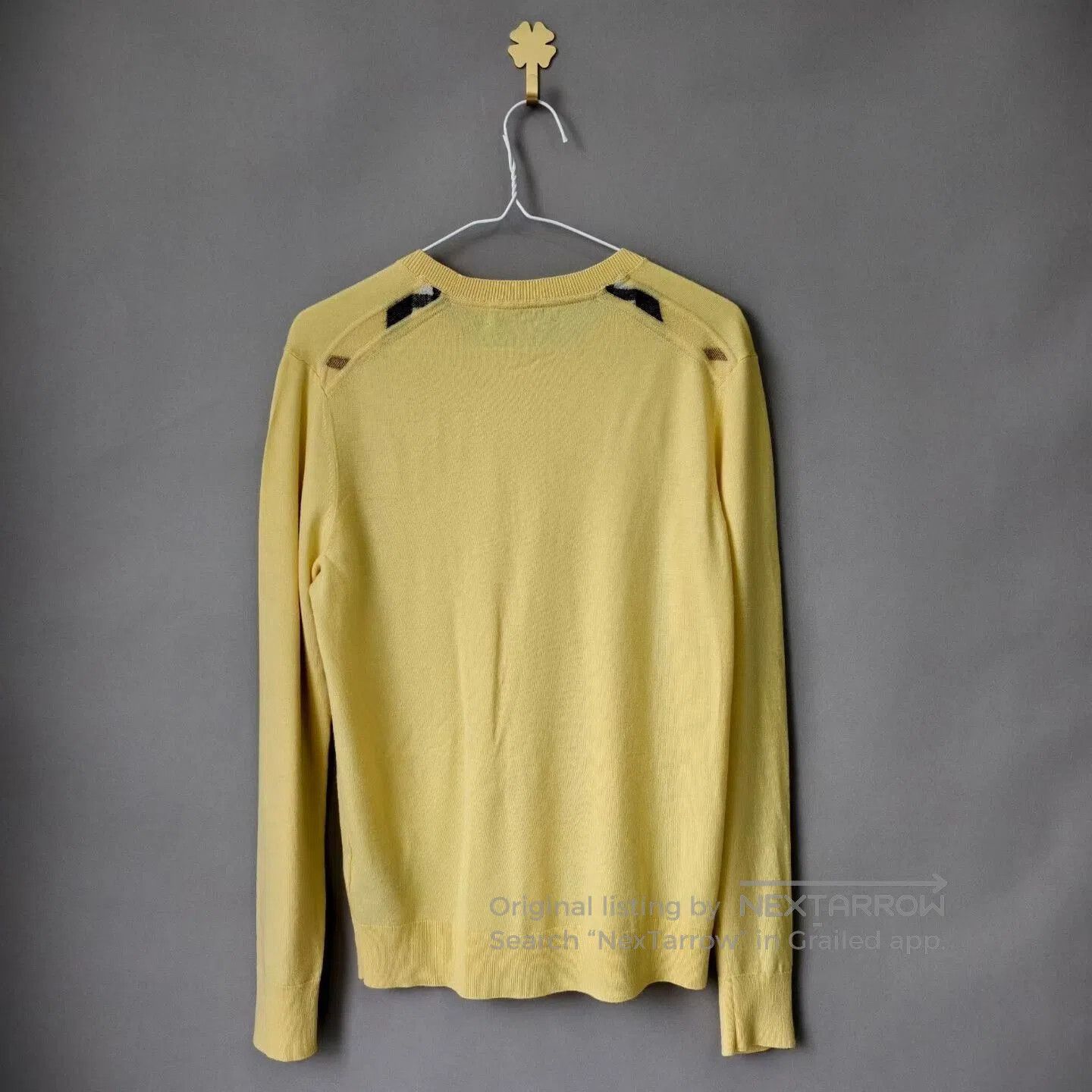 Burberry burberry yellow cashmere knit top. Size S / US 4 / IT 40 - 2 Thumbnail