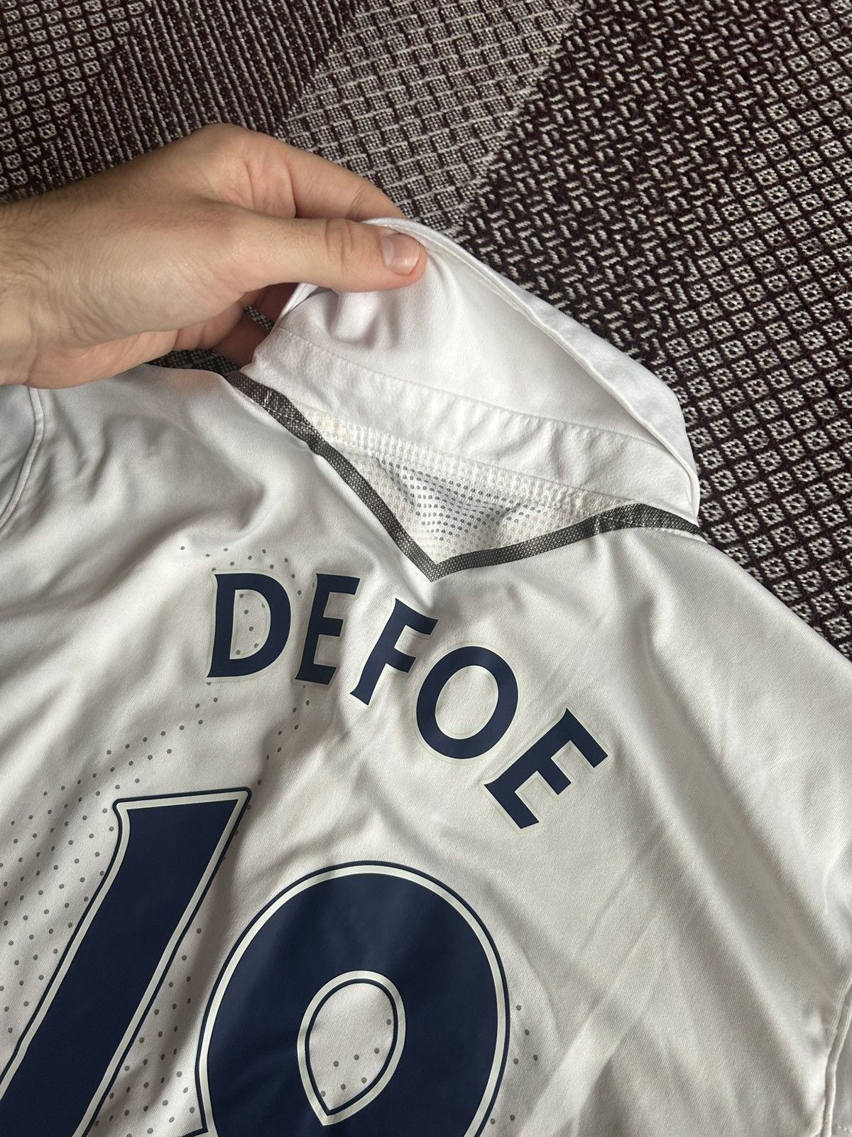 Under Armour Tottenham Hotspurs x DEFOE #18 Under Armour Soccer Jersey Size US S / EU 44-46 / 1 - 4 Thumbnail