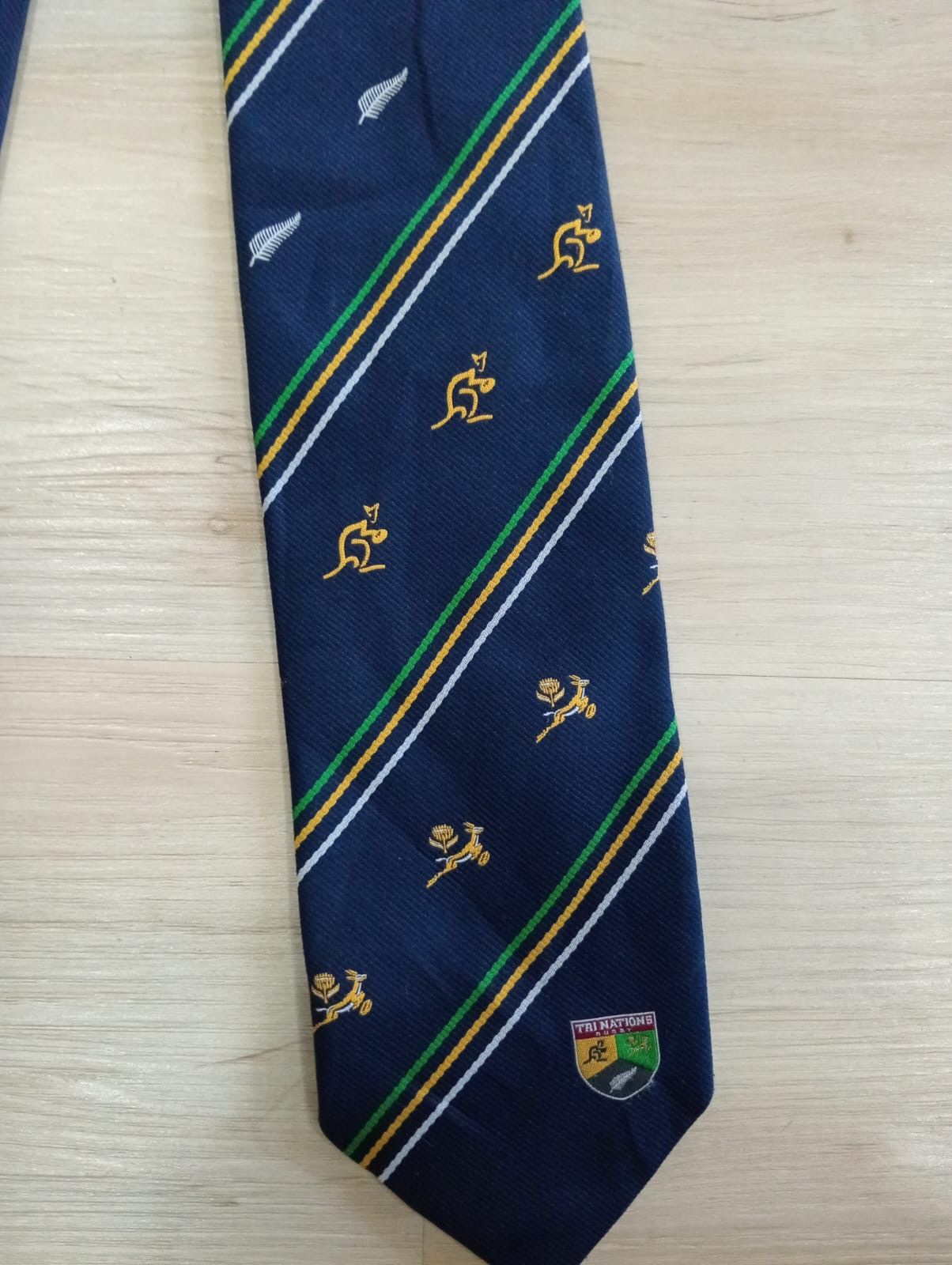 Canterbury of New Zealand Tri Nation rugby nectie Size ONE SIZE - 2 Thumbnail
