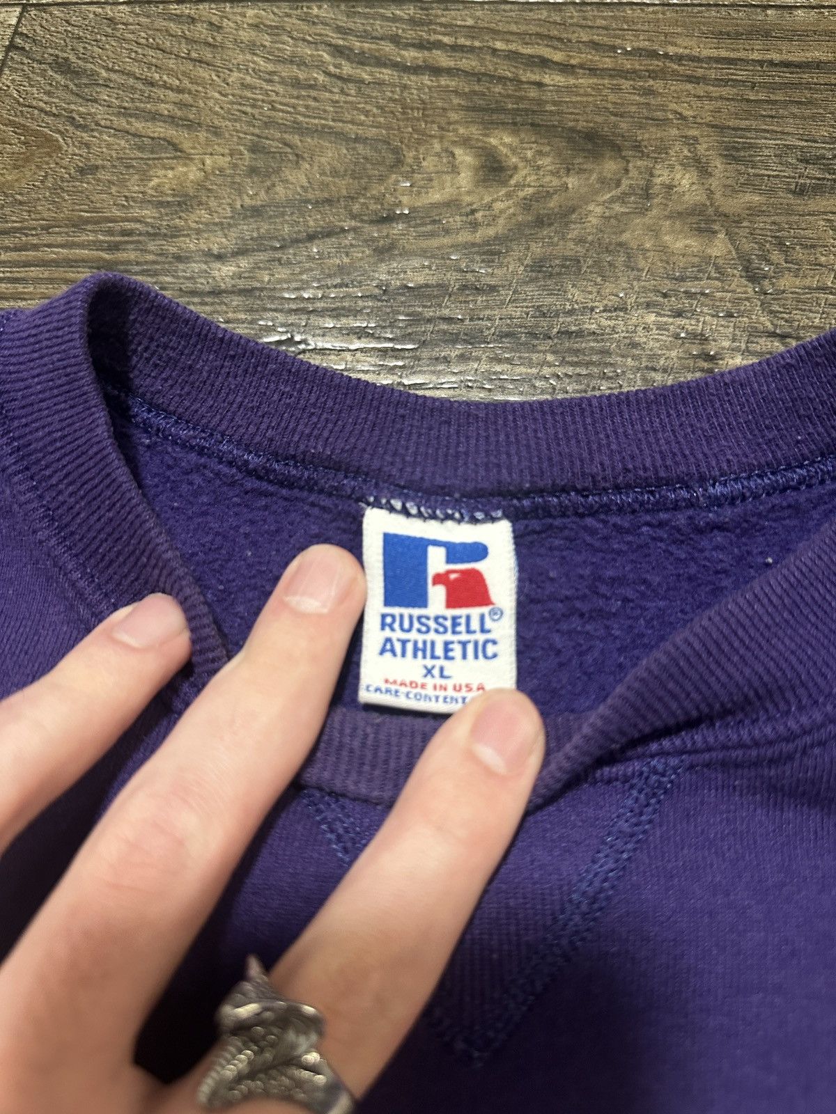 Russell Athletic 90s Russell Athletic UoW Huskies Crewneck Size US XL / EU 56 / 4 - 4 Thumbnail