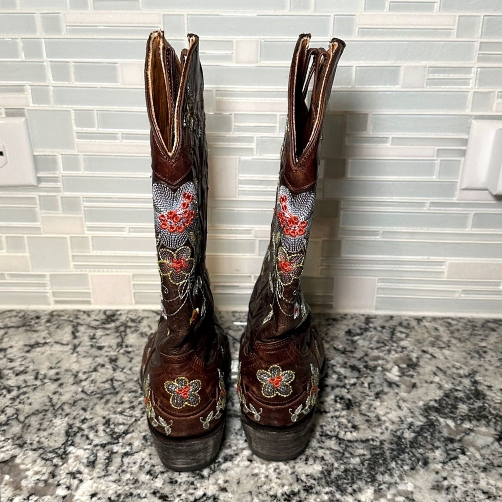Old Gringo VINTAGE Old Gringo Bonnie Floral Embroidered Cowboy Western Boots Women 7 B Brown Leather Western 90s Ladies Mens? Size US 7 / IT 37 - 4 Thumbnail