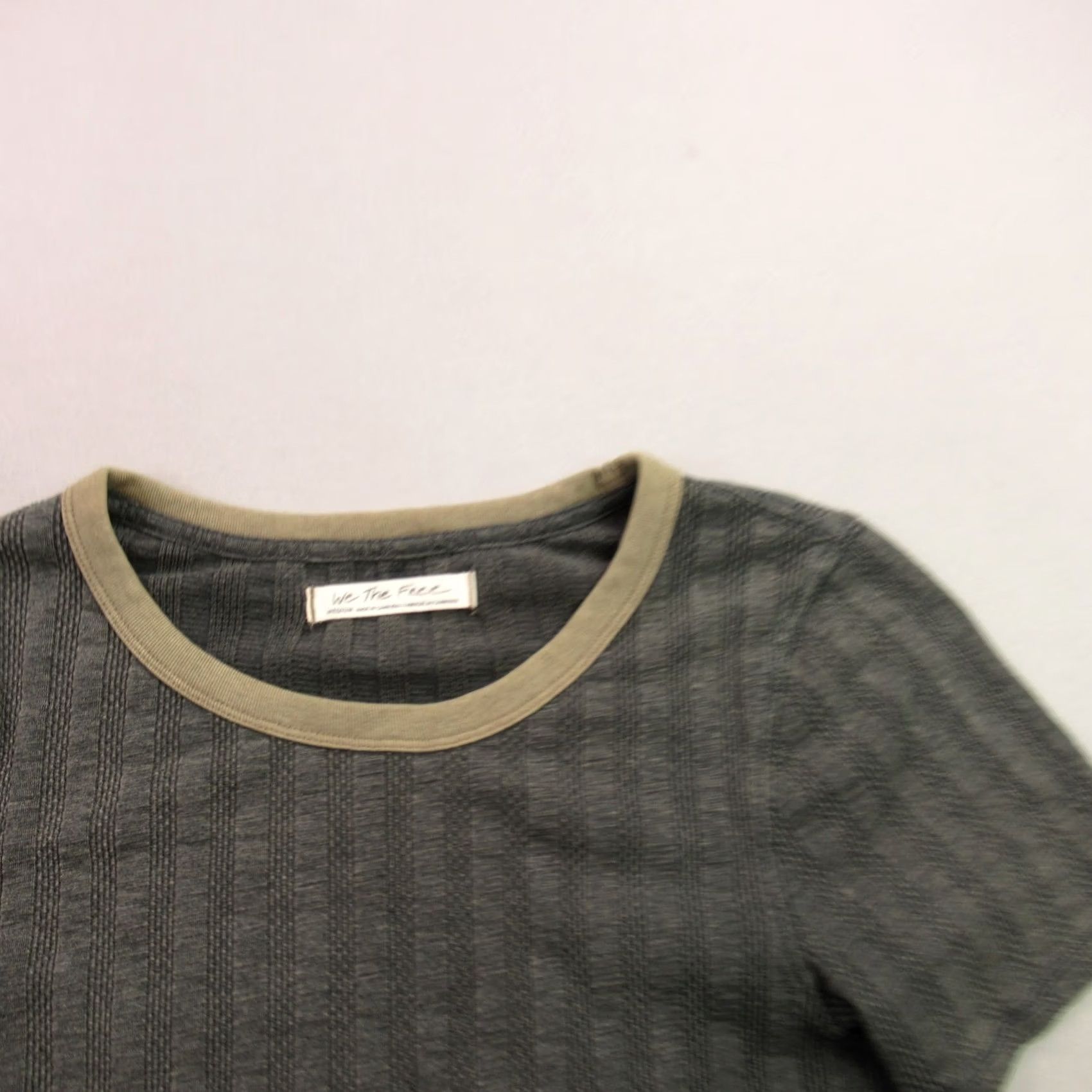 Vintage We The Free Shirt Womens M Short Sleeve Crew Neck Pullover Gray Casual Size M / US 6-8 / IT 42-44 - 2 Thumbnail