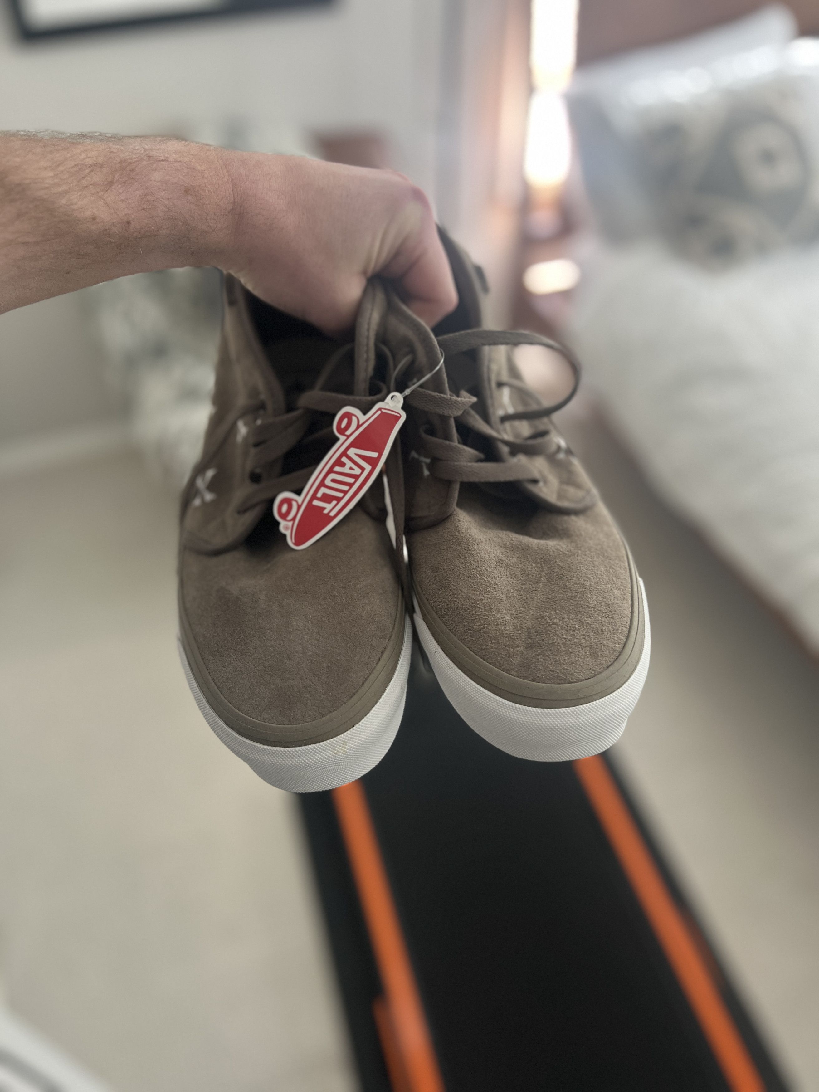 Vans × Wtaps *BRAND NEW & RARE* Vans Vault OG Chukka LX WTAPS Size US 11.5 / EU 44-45 - 5 Thumbnail