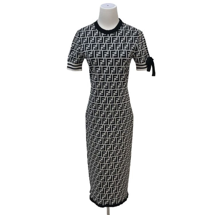 Fendi Fendi Zucca Logo Knit Midi Dress Size 40 Size S / US 4 / IT 40 - 1 Thumbnail