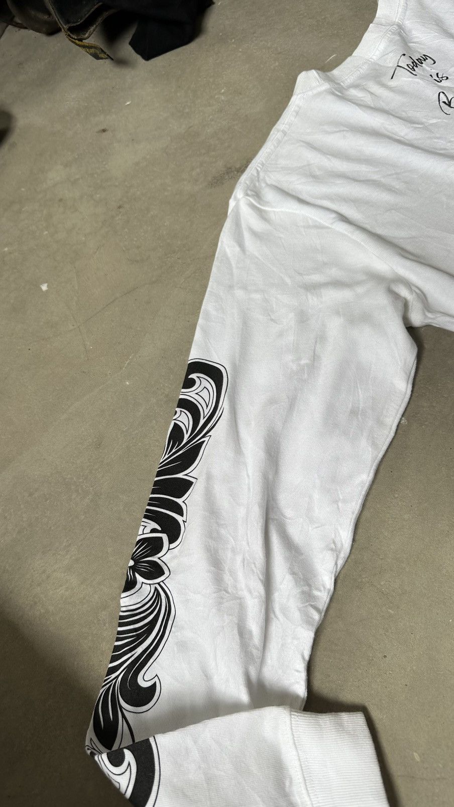 Japanese Brand VINTAGE LIFEI ES CHROME HEART ART LS TEE Size US M / EU 48-50 / 2 - 11 Thumbnail